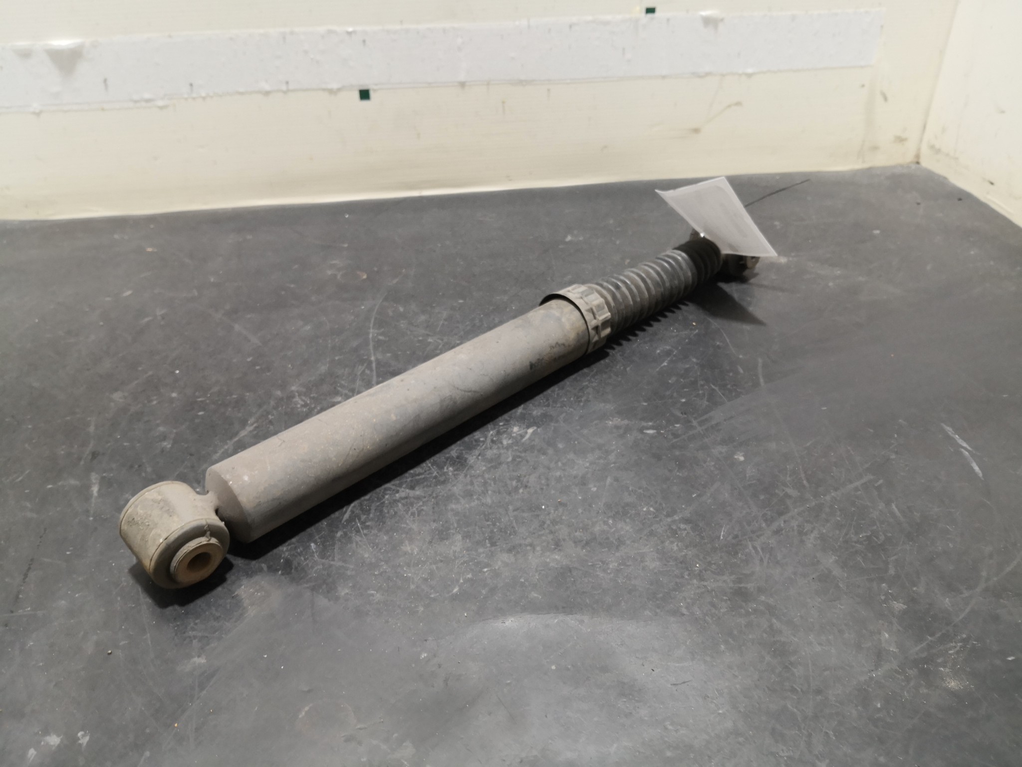 Amortecedor Trás Esq PEUGEOT 208 I (CA_, CC_) | 12 -  Imagem-1