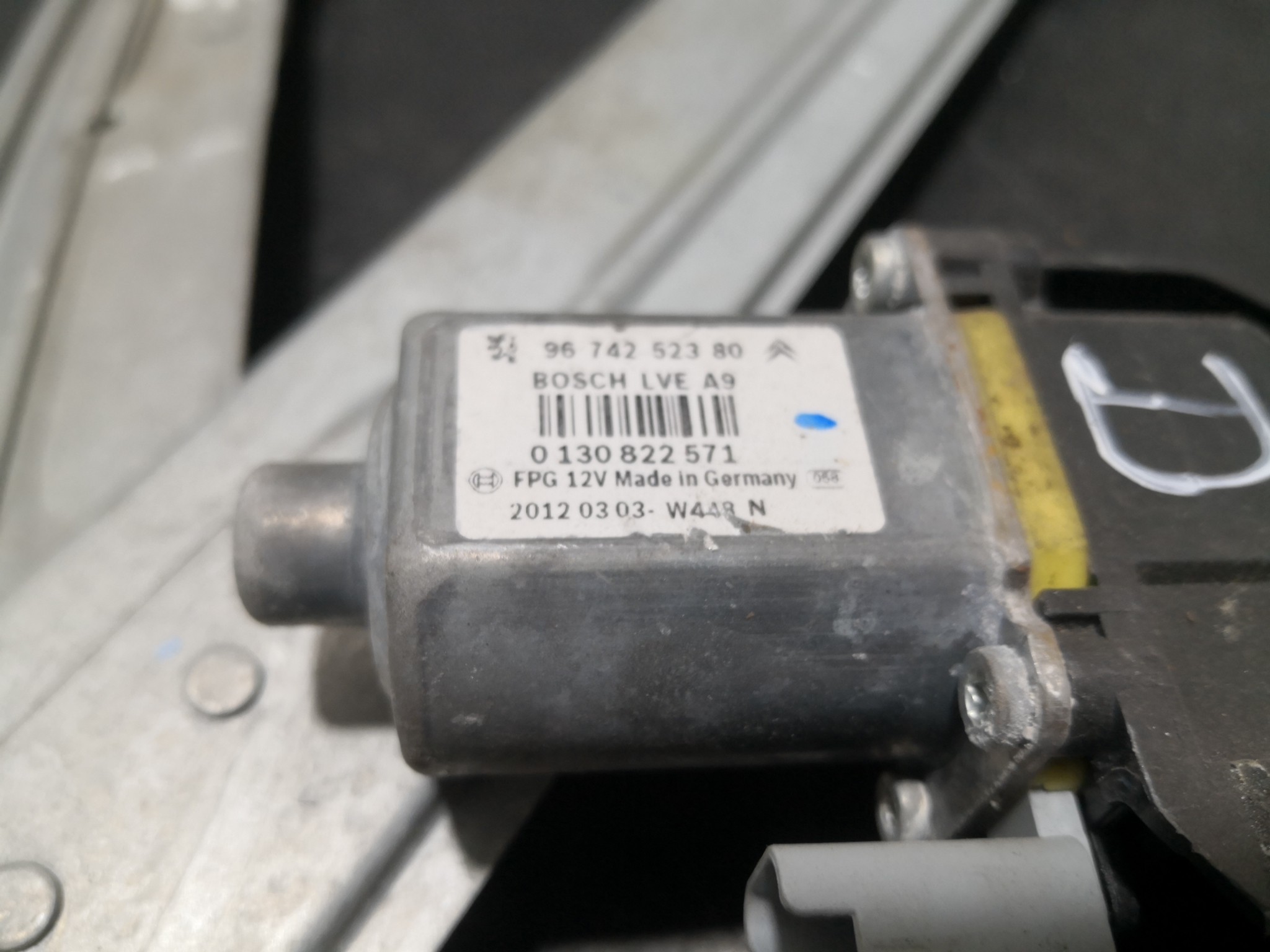 Elevador Frente Dto Electrico PEUGEOT 208 I (CA_, CC_) | 12 -  Imagem-1