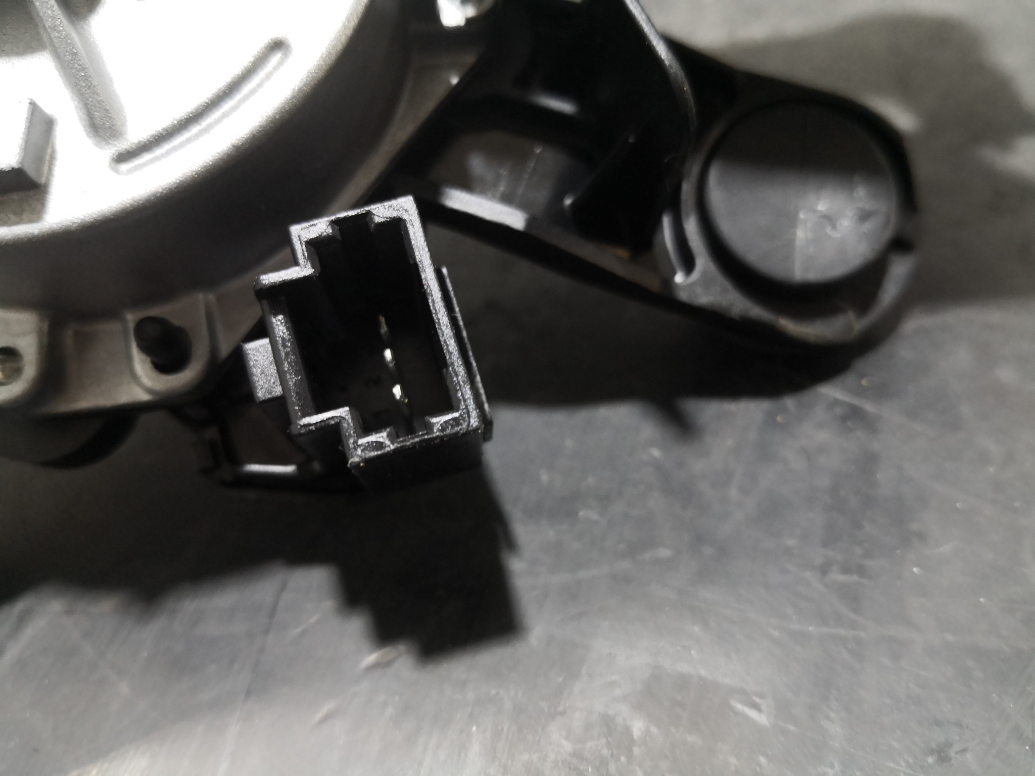 Motor Limpa Vidros Traseiro PEUGEOT 208 I (CA_, CC_) | 12 -  Imagem-3