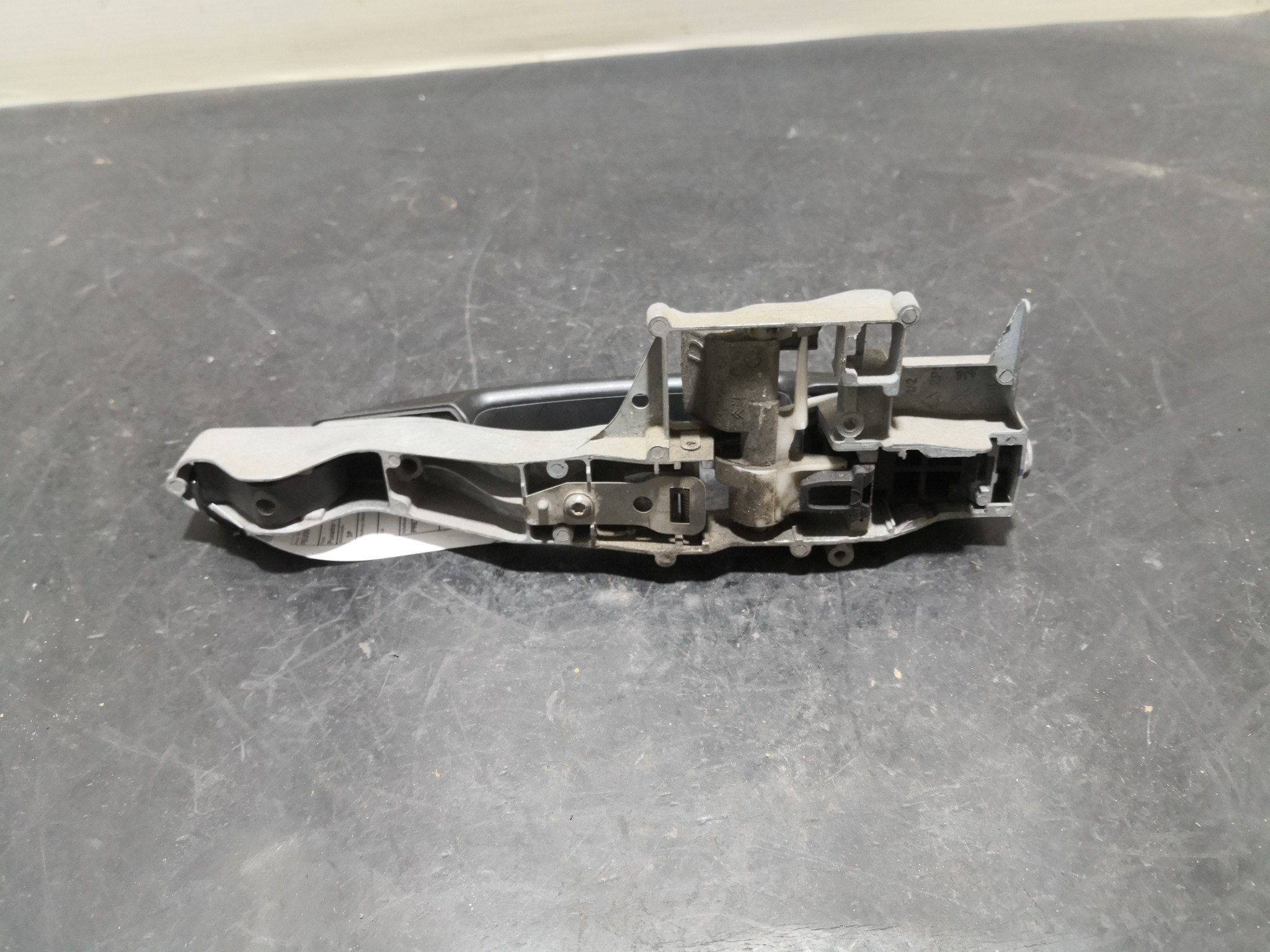 Puxador Exterior Porta Frente Dta PEUGEOT 208 I (CA_, CC_) | 12 -  Imagem-2