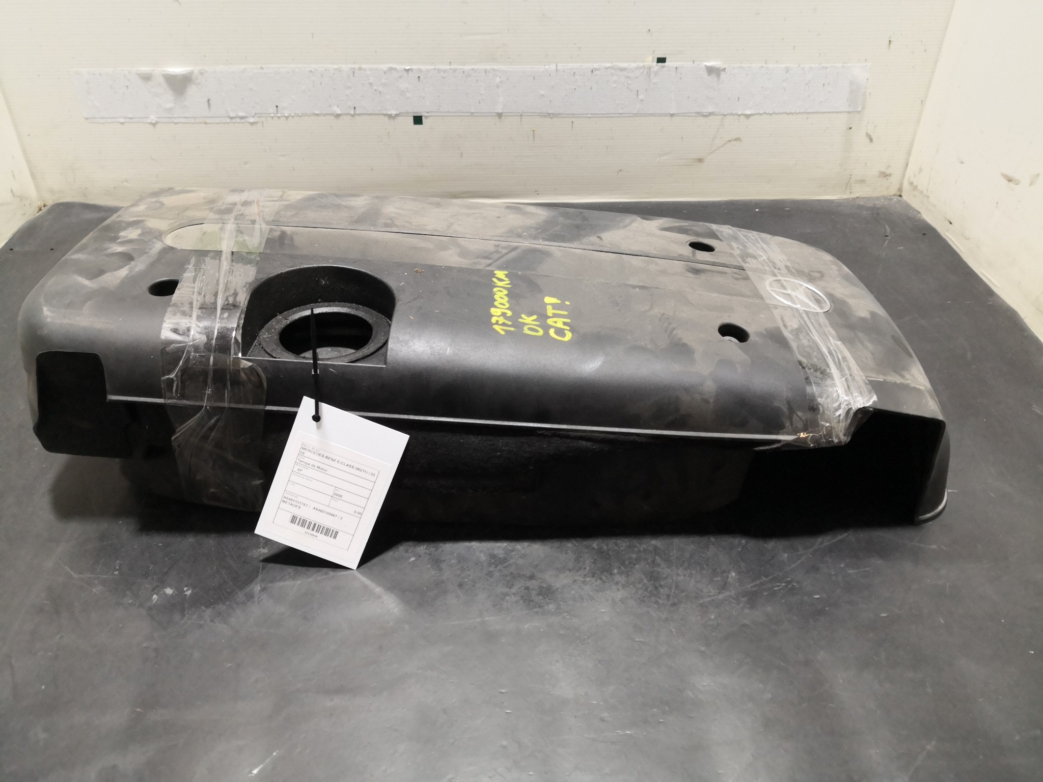 Tampa de Motor MERCEDES-BENZ - ID S_88908