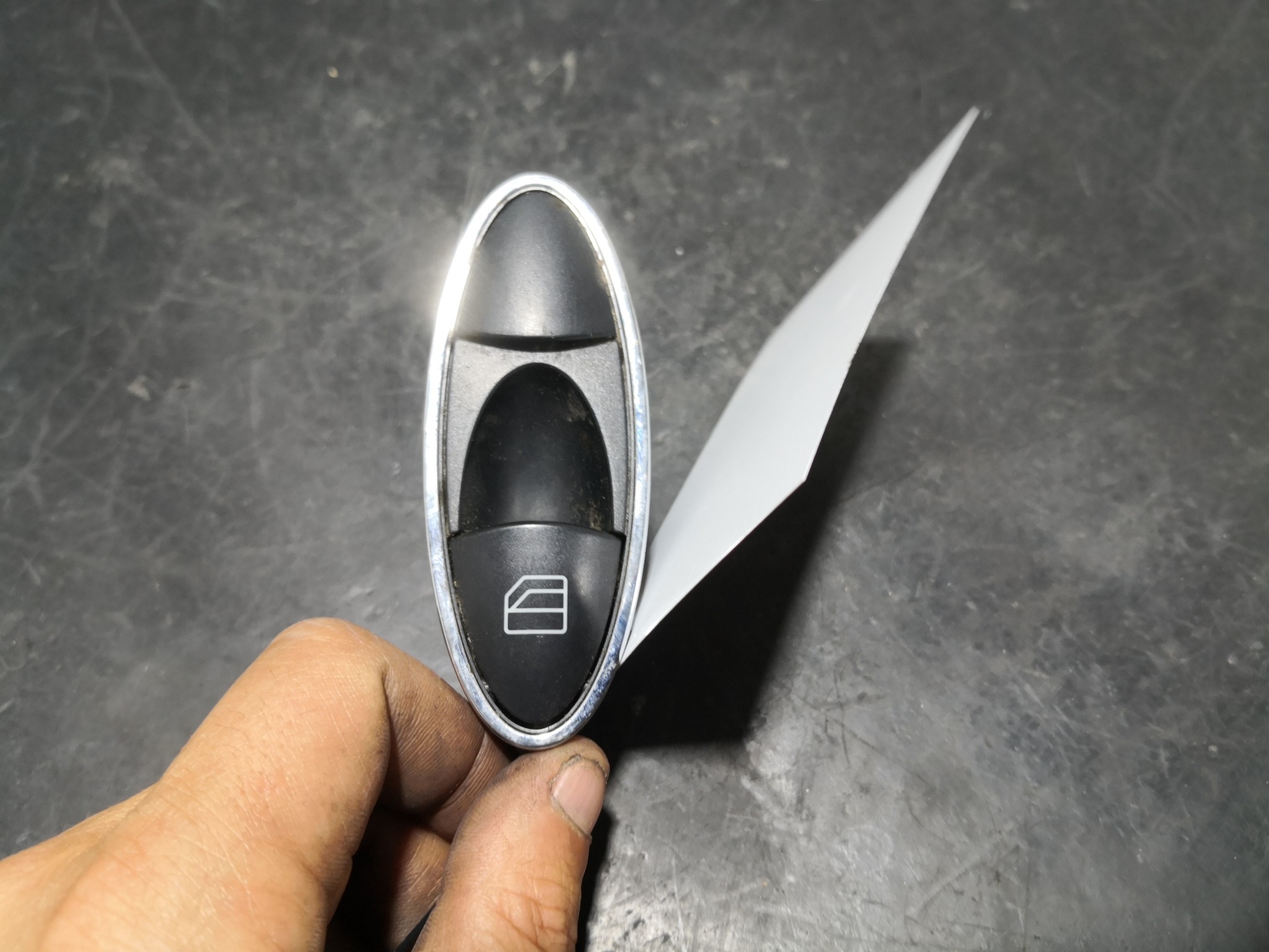 Botão Vidros MERCEDES-BENZ - ID S_88863