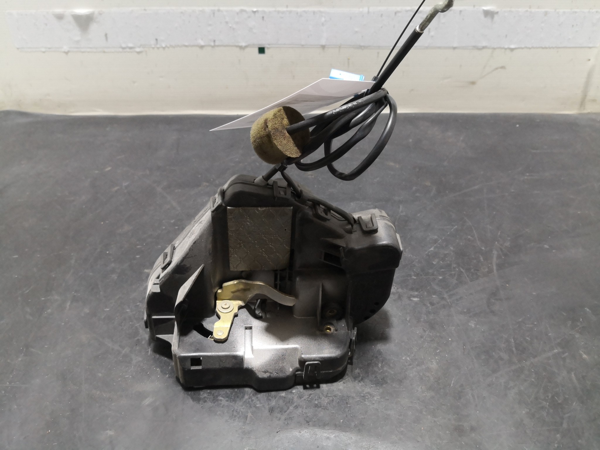 Fecho da Porta Trás Dto MERCEDES-BENZ - ID S_88890