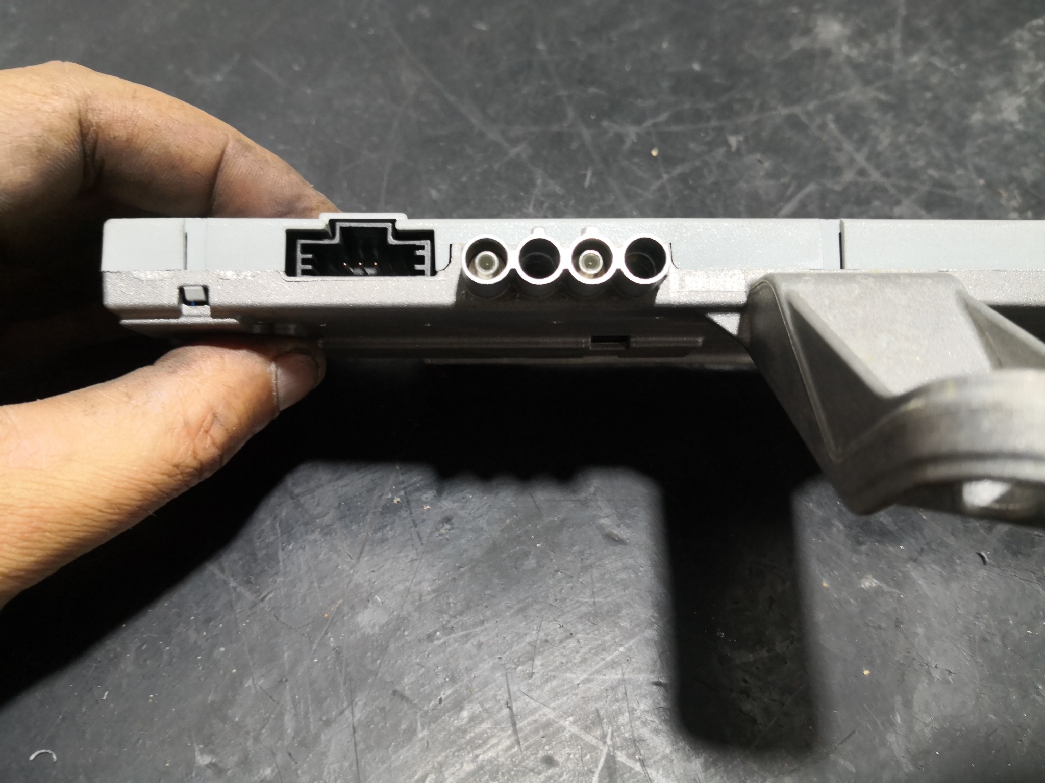 Amplificador de Antena MERCEDES-BENZ E-CLASS (W211) | 02 - 09 Imagem-1