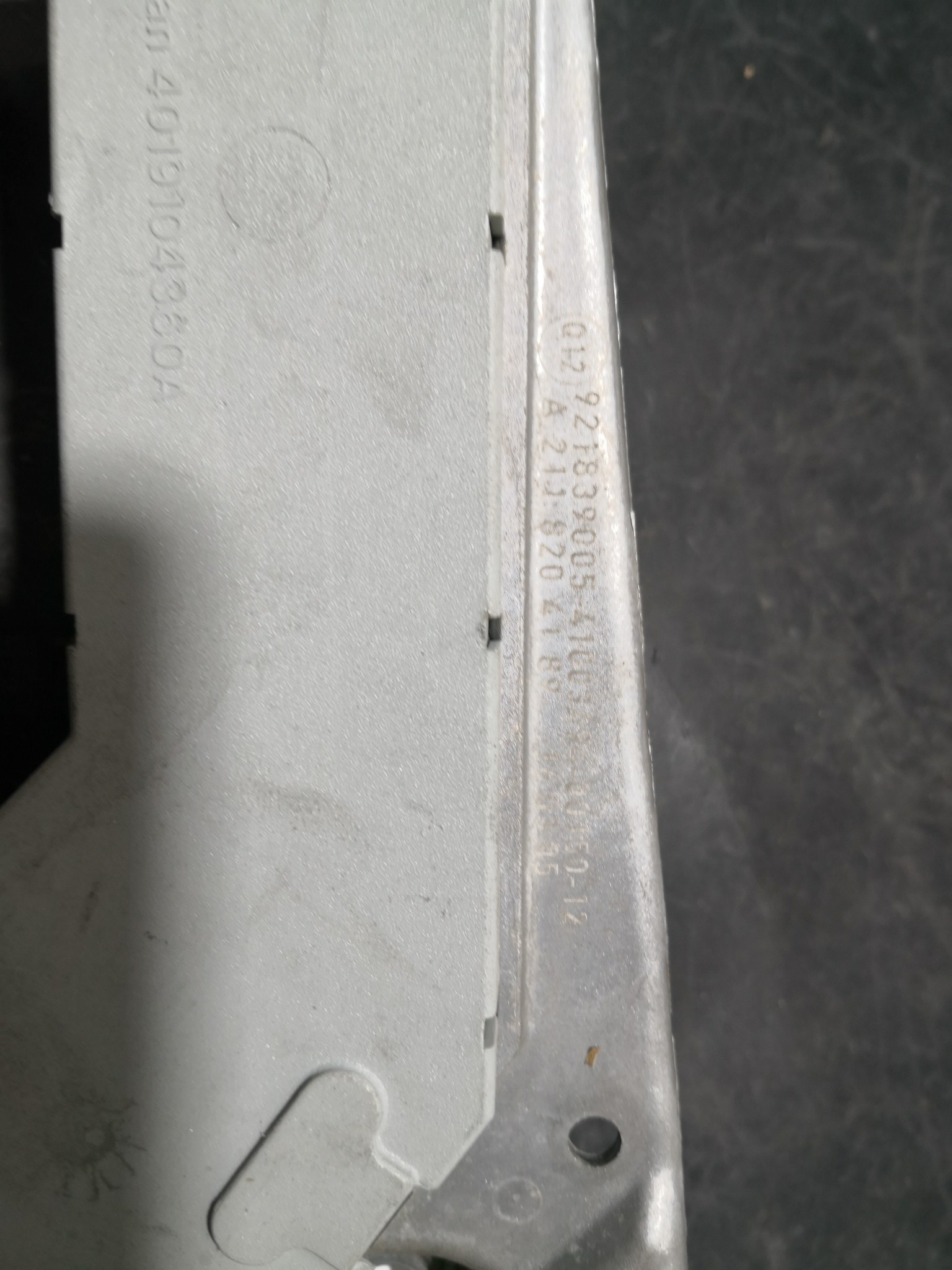 Amplificador de Antena MERCEDES-BENZ E-CLASS (W211) | 02 - 09 Imagem-5