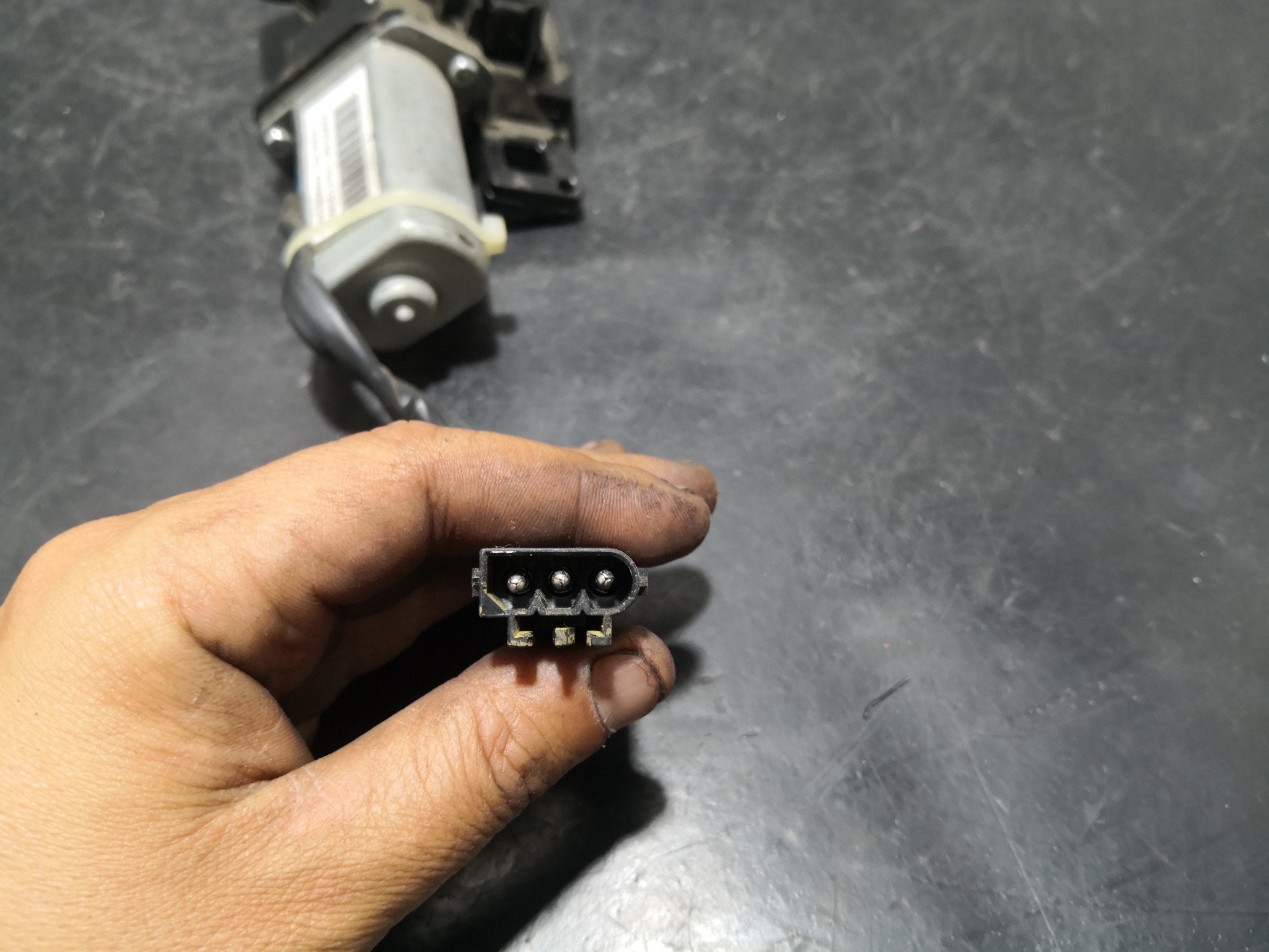 Fecho da Mala BMW 5 Touring (E61) | 04 - 10 Imagem-3