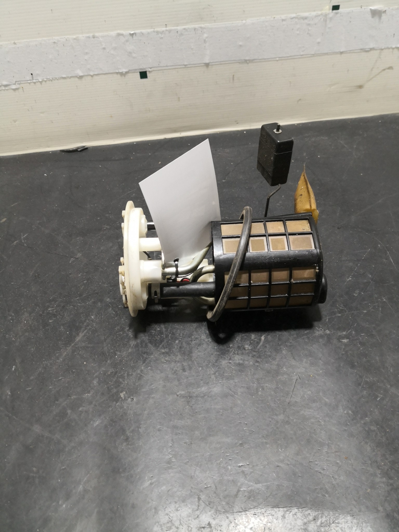 Boia do Combustível TOYOTA RAV 4 II (_A2_) | 00 - 05 Imagem-1