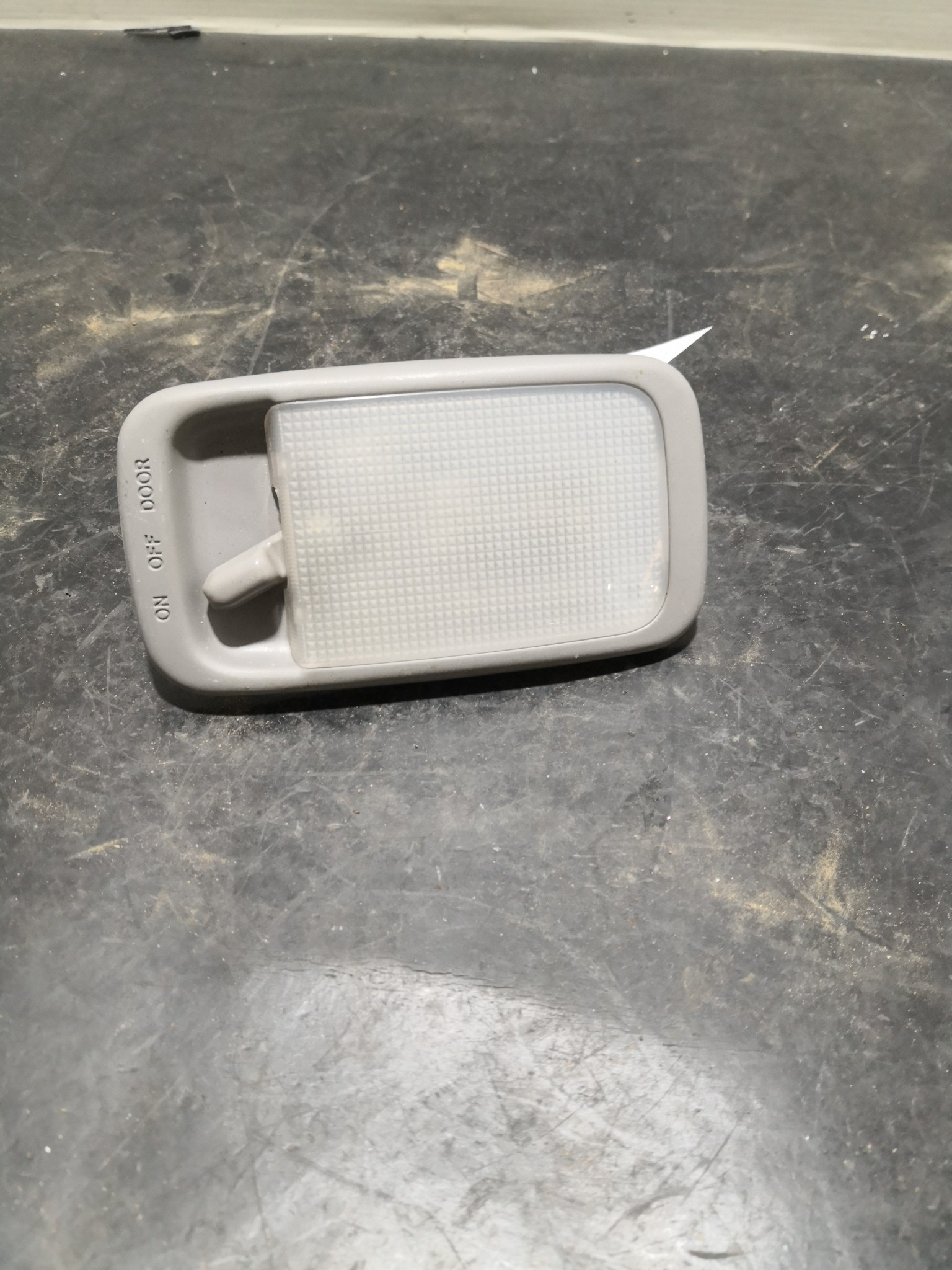 Plafonier  TOYOTA RAV 4 II (_A2_) | 00 - 05 Imagem-1