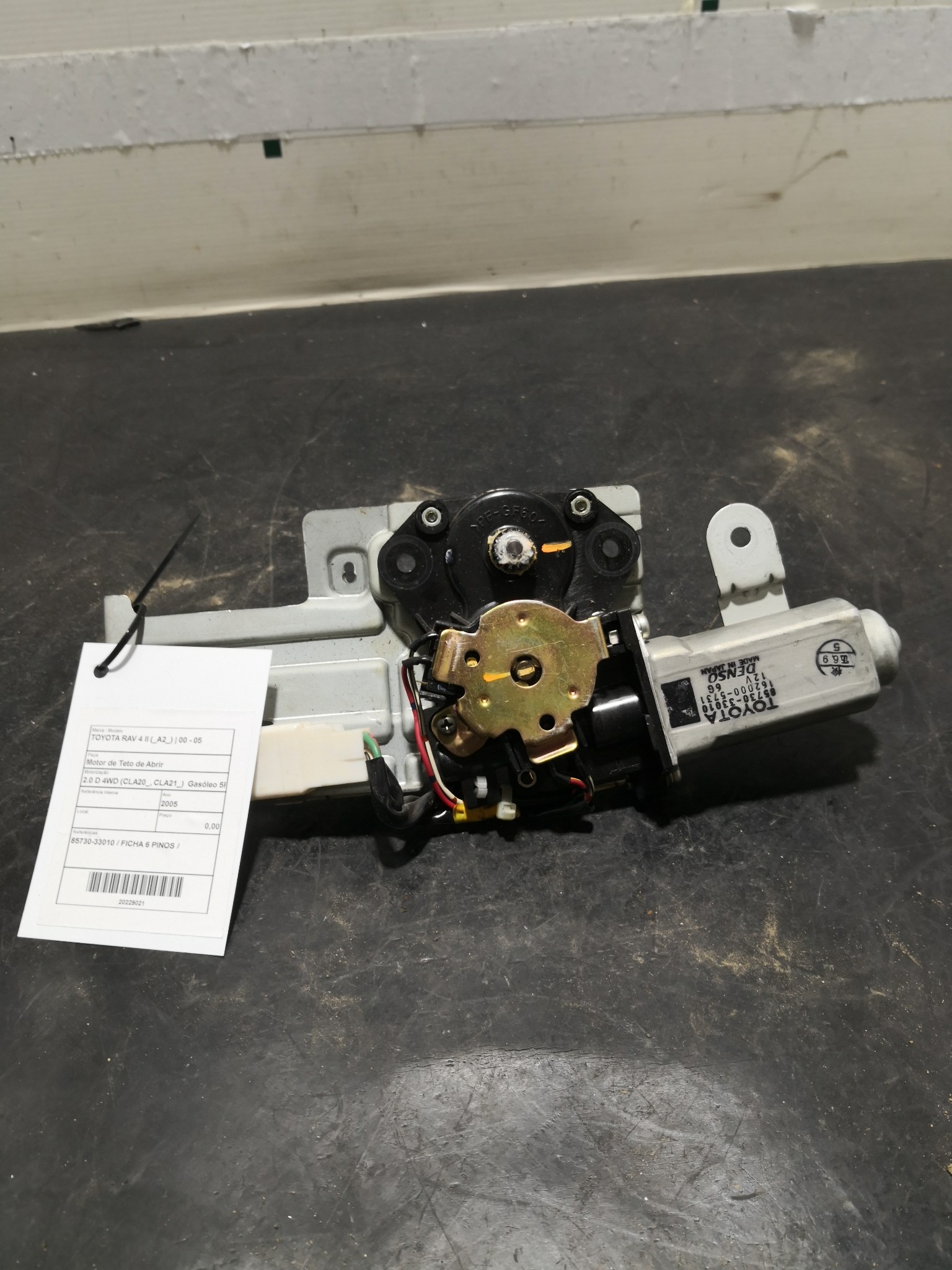 Motor de Teto de Abrir TOYOTA RAV 4 II (_A2_) | 00 - 05 Imagem-2