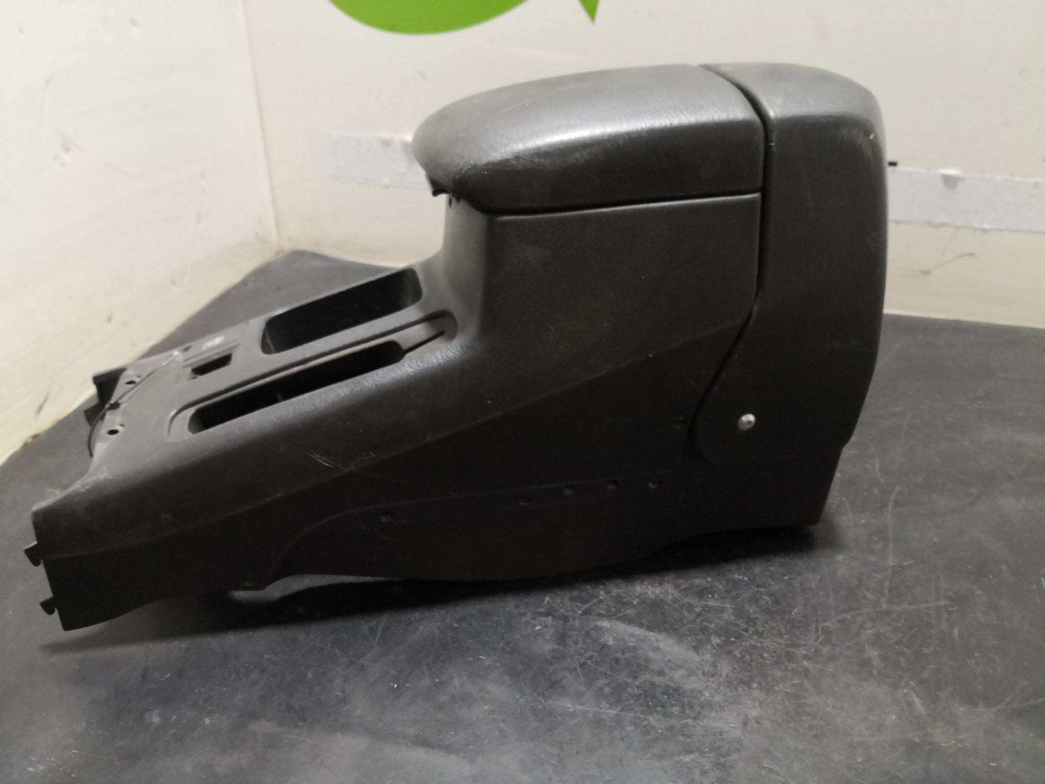 Apoio de Braço TOYOTA RAV 4 II (_A2_) | 00 - 05 Imagem-4