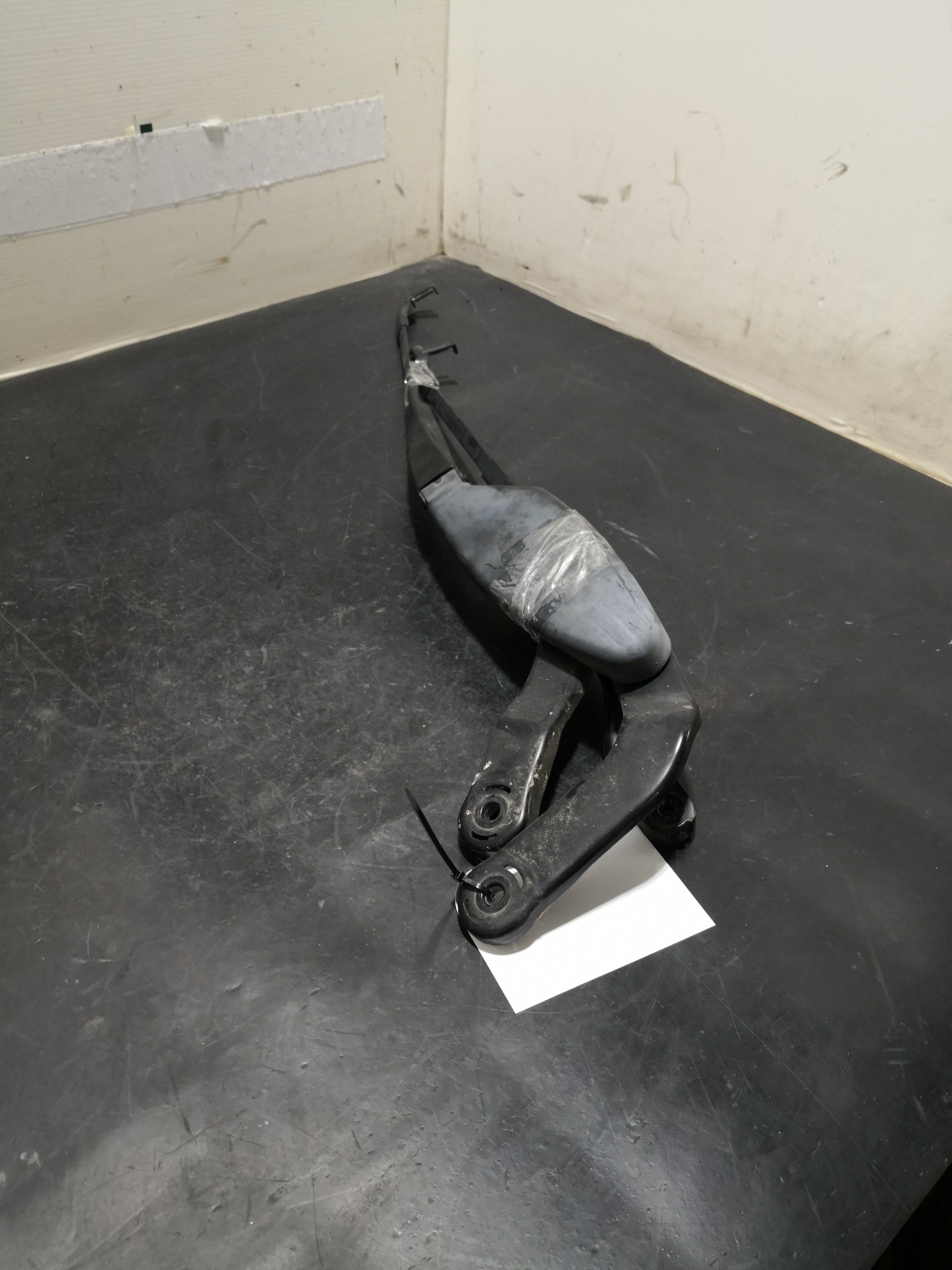 Hastes Limpa Vidros da Frente MERCEDES-BENZ E-CLASS (W211) | 02 - 09 Imagem-1