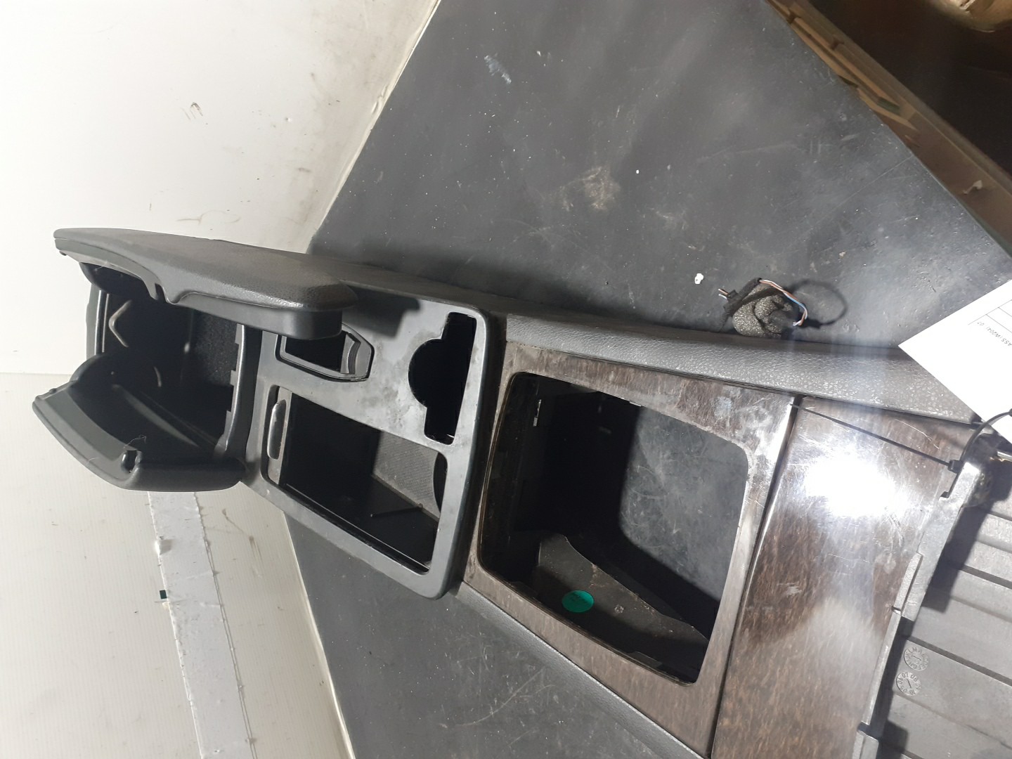 Consola Central MERCEDES-BENZ C-CLASS (W204) | 07 - 15 Imagem-1