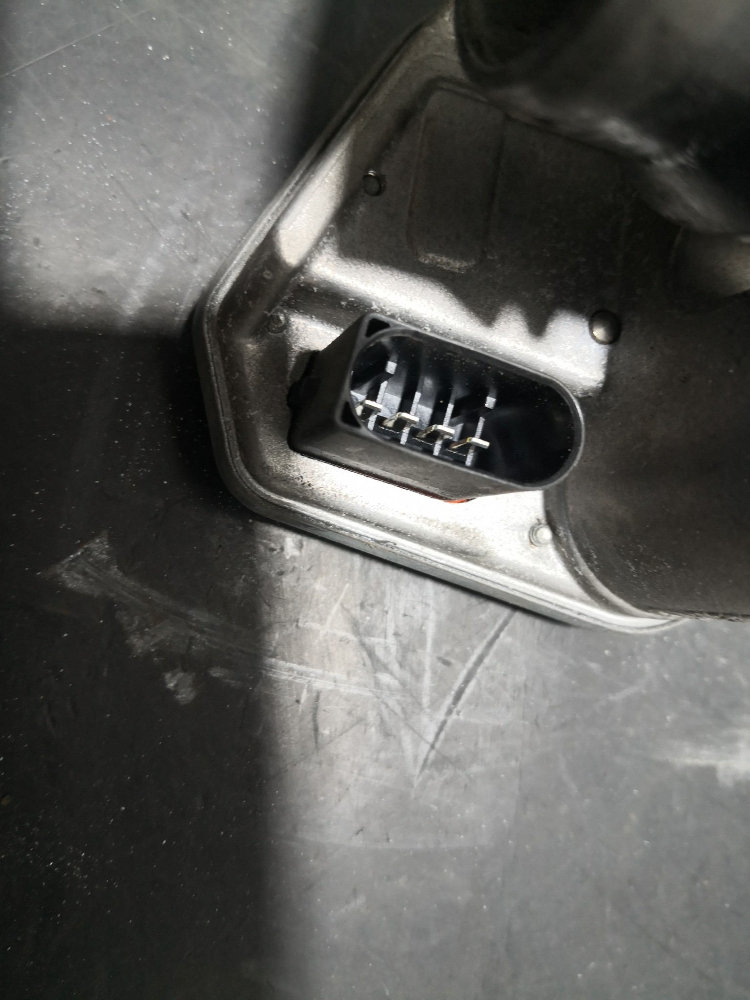 Borboleta de Admissão BMW 1 (E87) | 03 - 13 Imagem-3