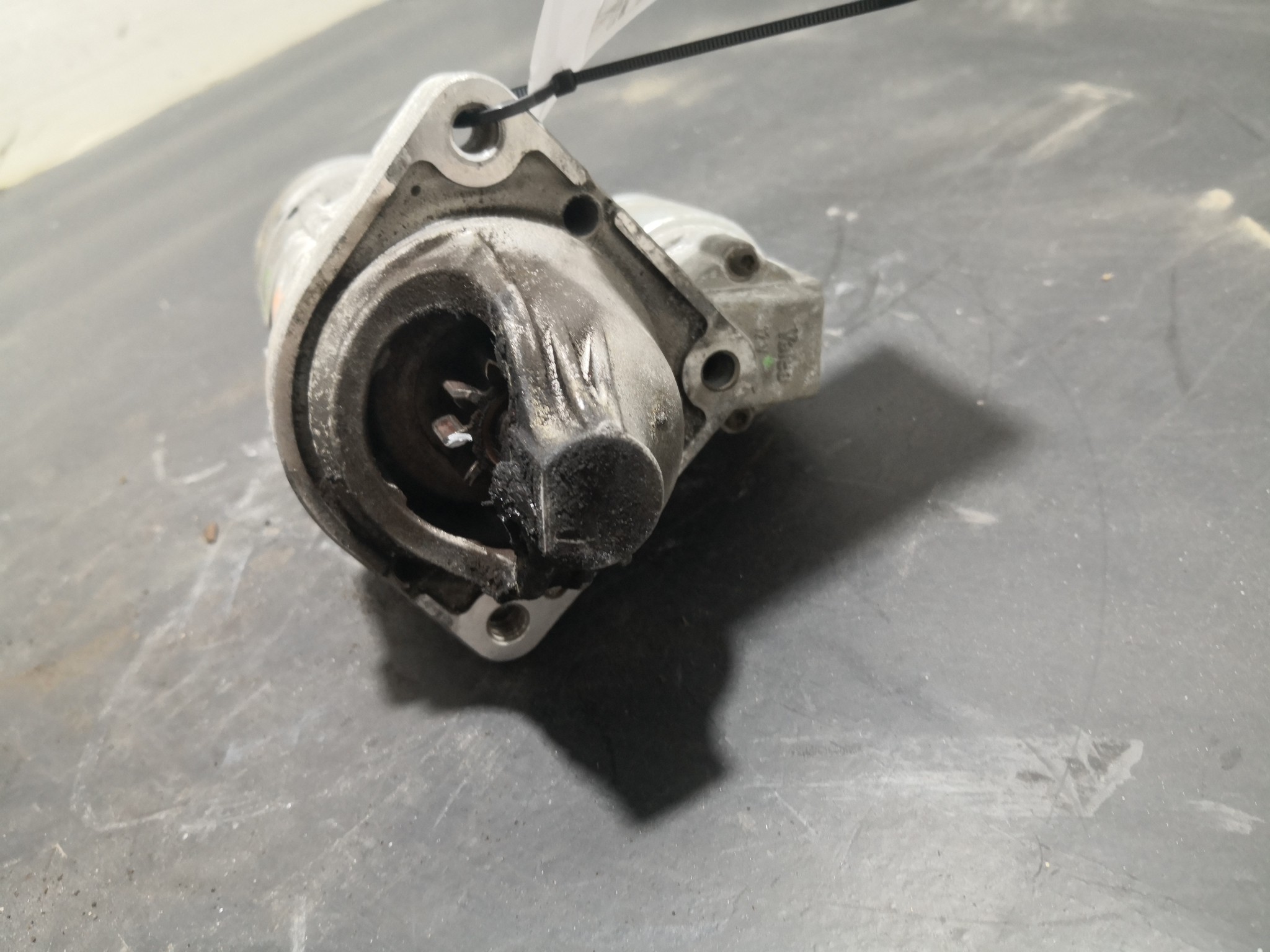 Motor de Arranque BMW 5 Touring (E61) | 04 - 10 Imagem-2