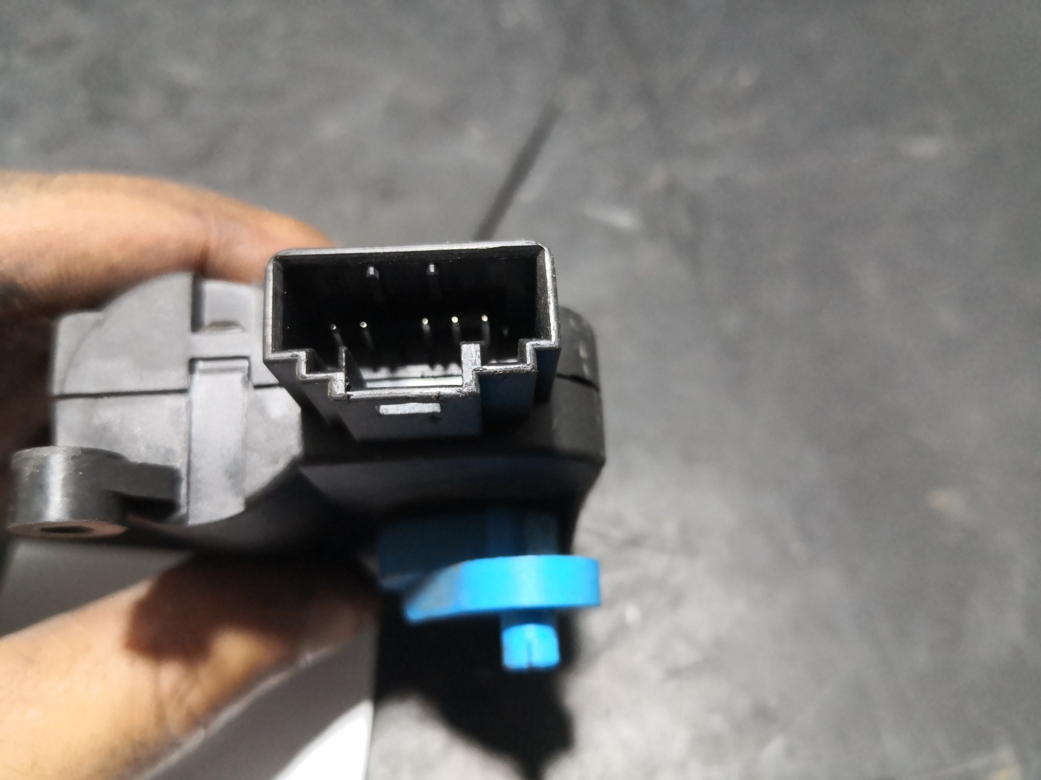 Motor de Comporta VOLKSWAGEN GOLF VI (5K1) | 08 - 14 Imagem-2