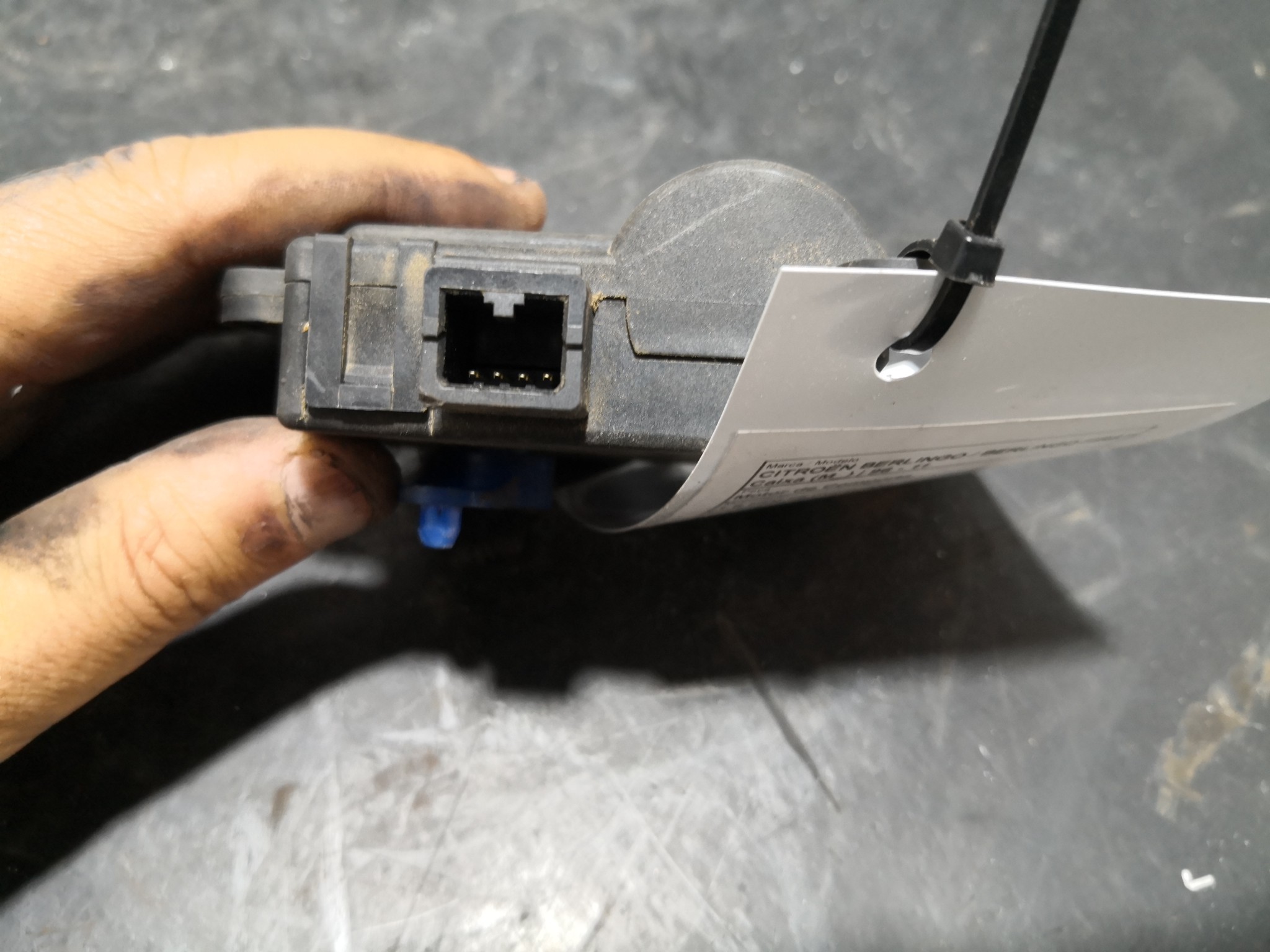 Motor de Comporta CITROEN BERLINGO / BERLINGO FIRST Caixa (M_) | 96 - 11 Imagem-1