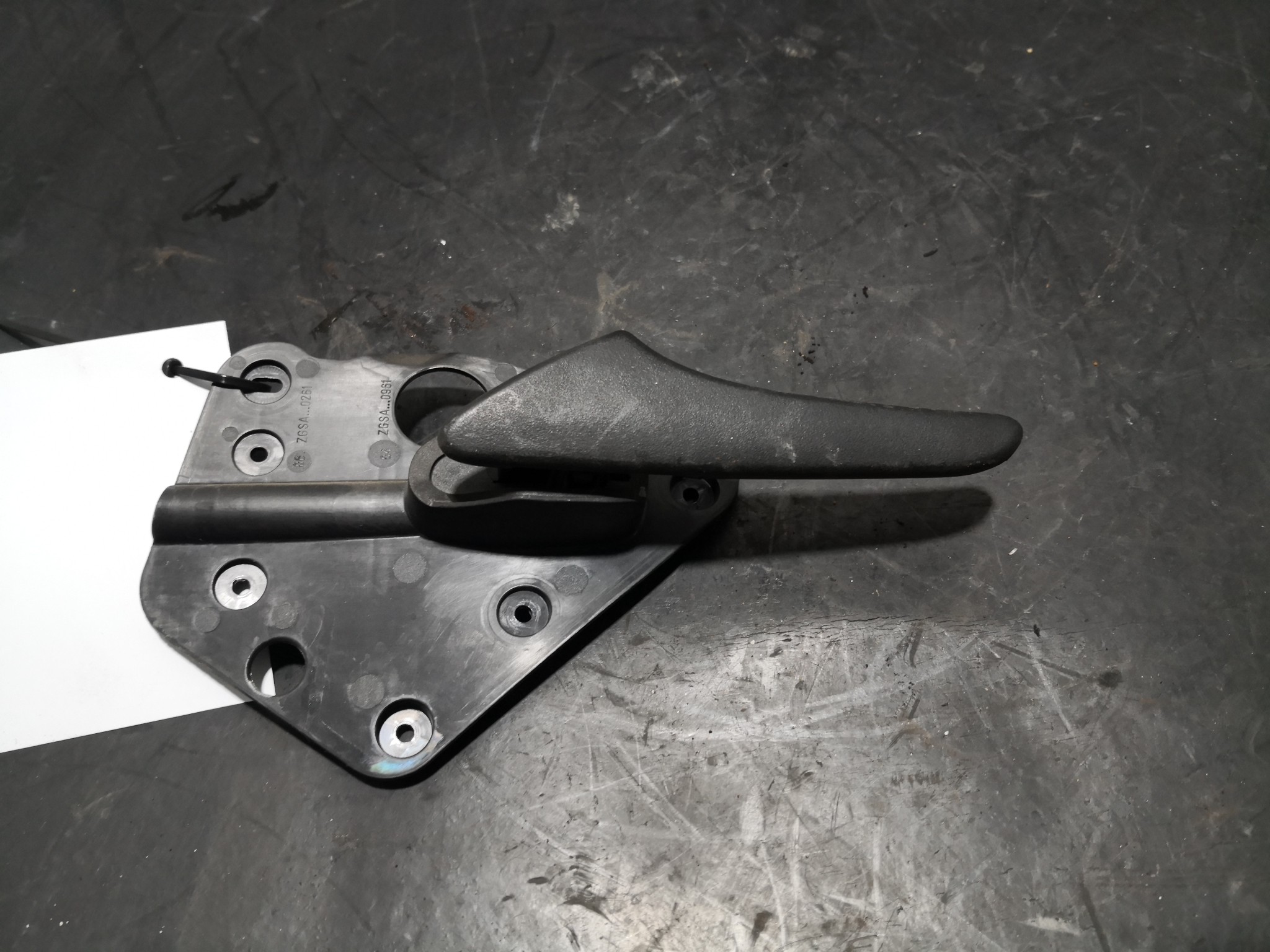 Puxador Interior Frt Esq MERCEDES-BENZ - ID S_89310