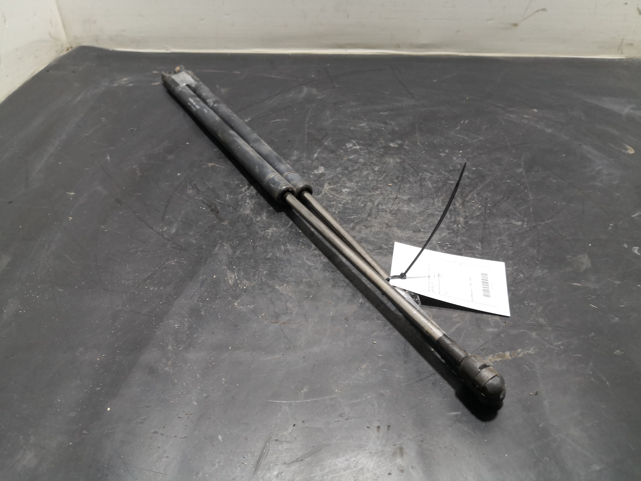 Amortecedores de Mala MERCEDES-BENZ - ID S_89331