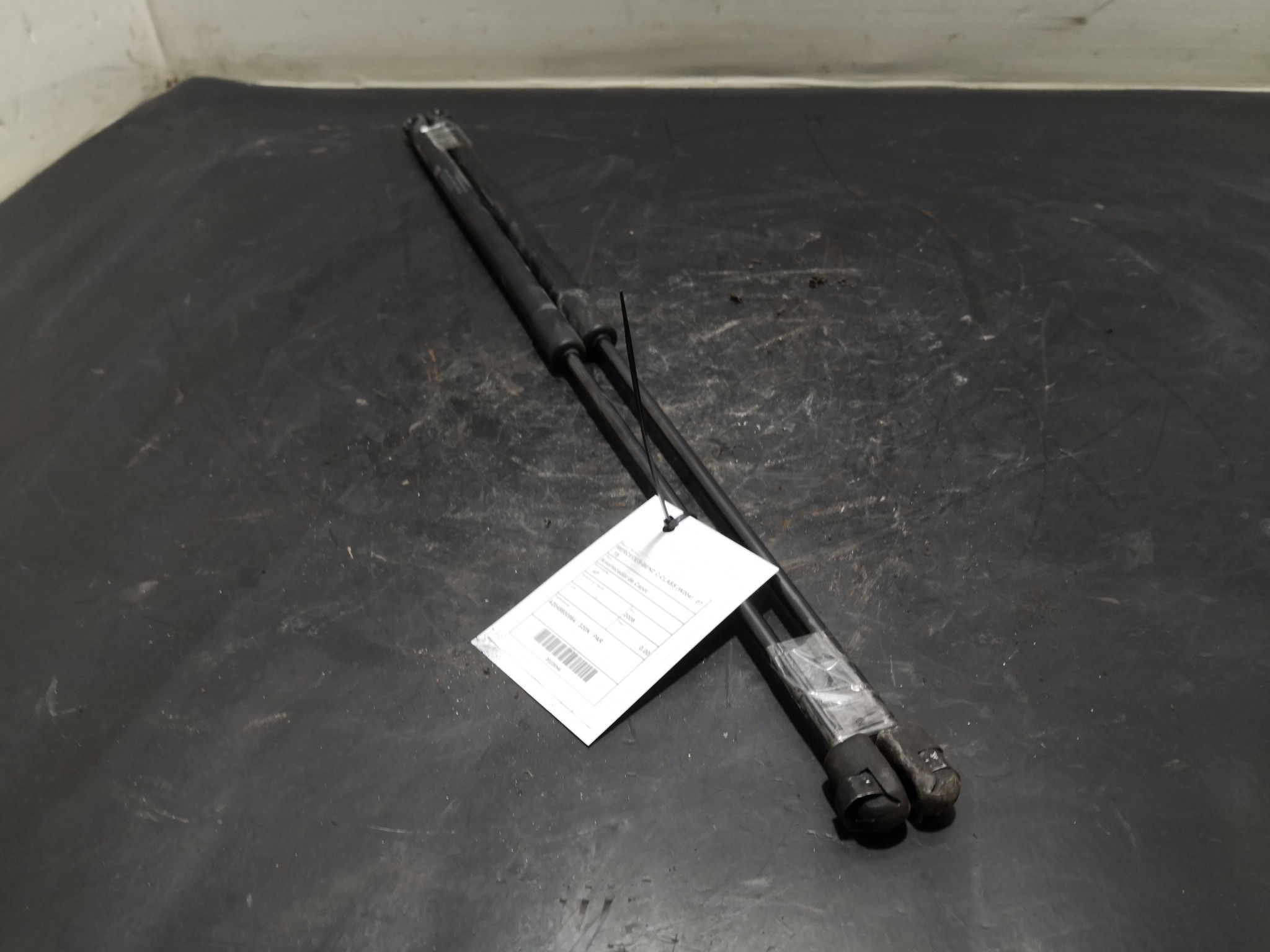 Amortecedor de Capot MERCEDES-BENZ - ID S_89343