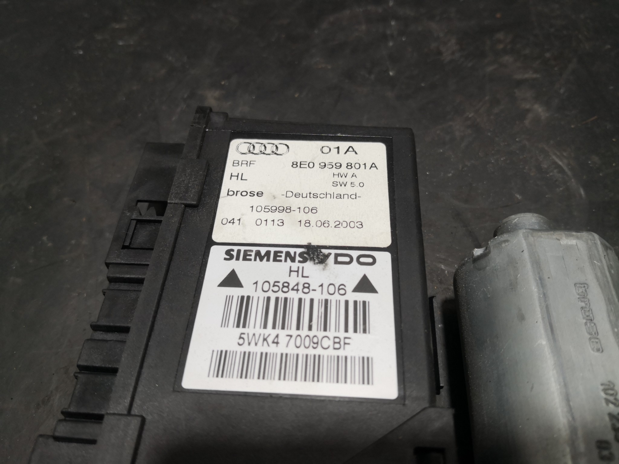 Motor elevador trás esq. AUDI A4 Avant (8E5, B6) | 00 - 05 Imagem-1