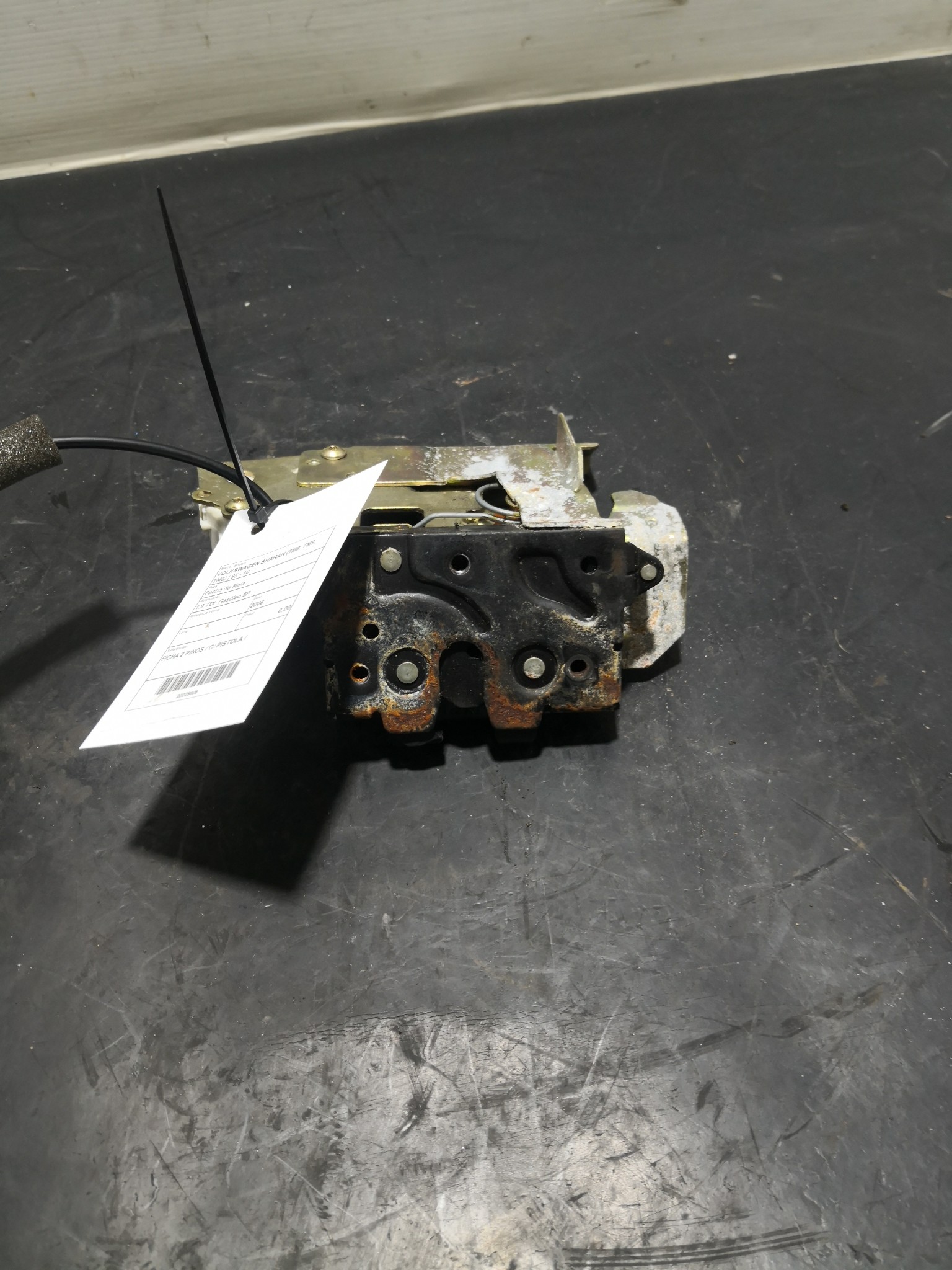 Fecho da Mala VOLKSWAGEN - ID S_89504