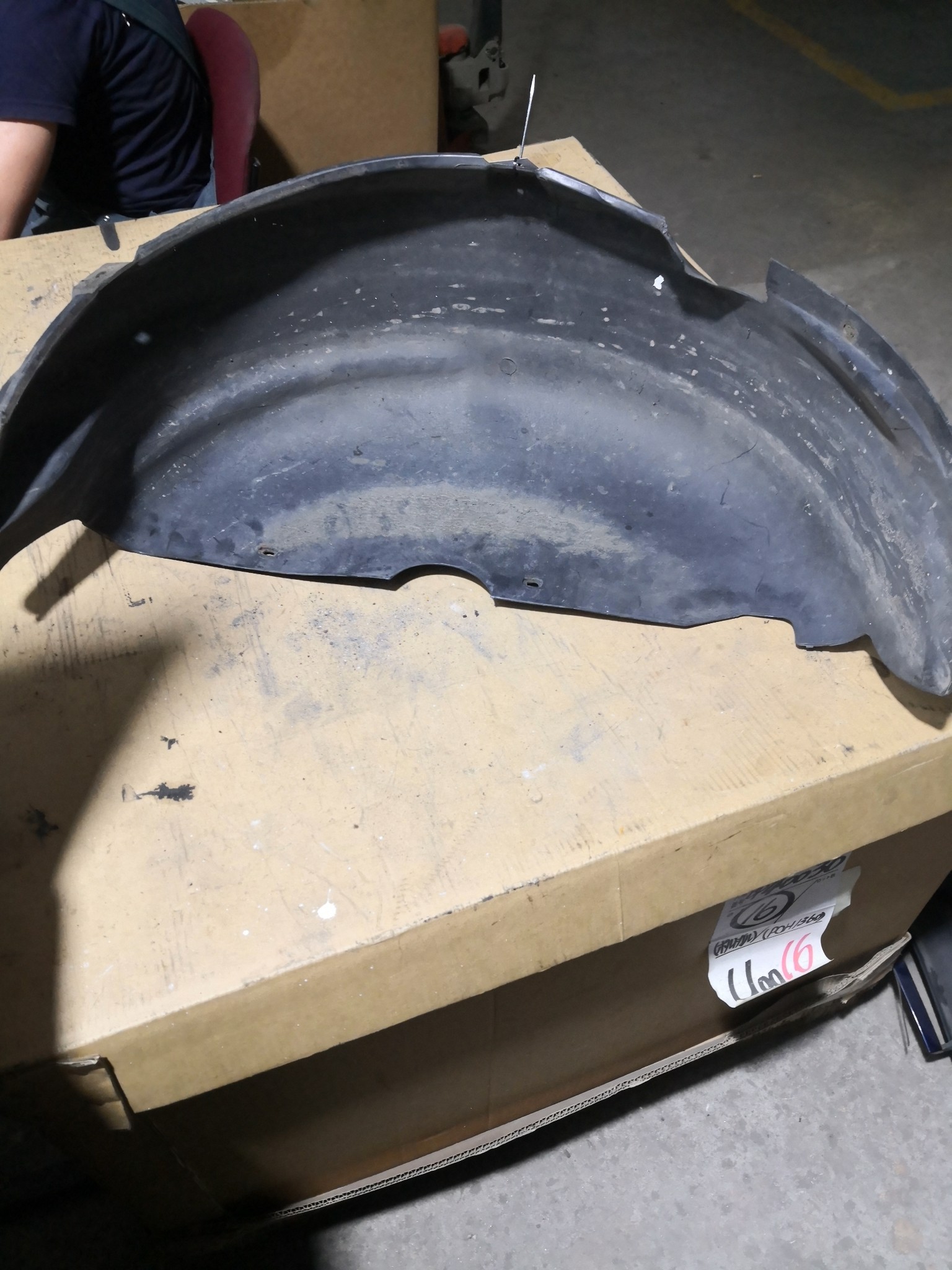 Cave Roda Trás Esq VOLKSWAGEN - ID S_89532