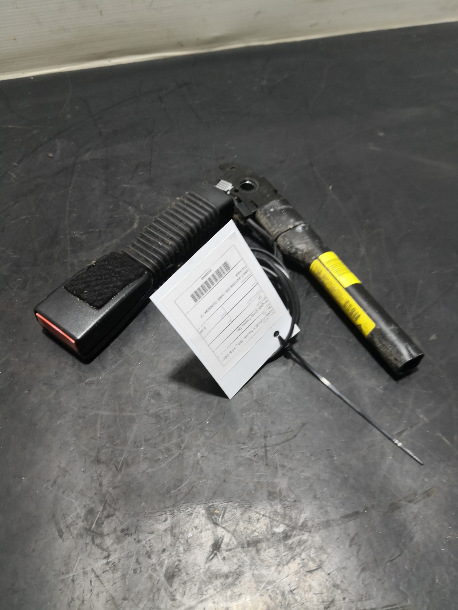 Engate Cinto Frente Dto FORD - ID S_89579