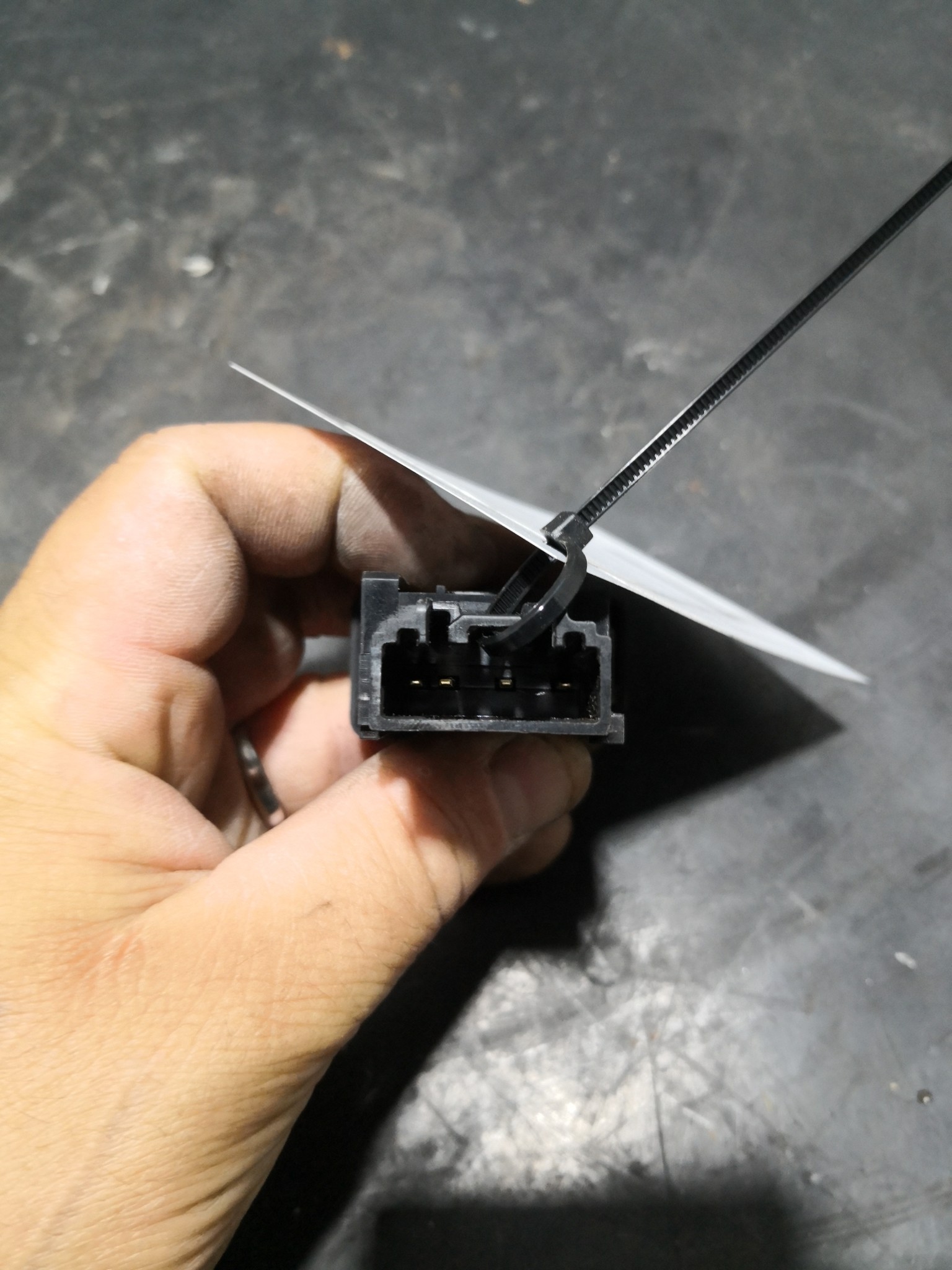 Botão 4 Piscas MAZDA 3 (BK) | 03 - 09 Imagem-1