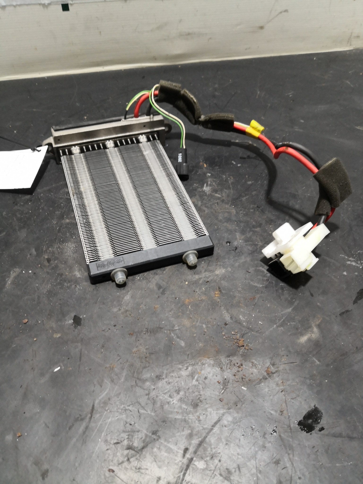 Radiador de Aquecimento Elétrico MAZDA 3 (BK) | 03 - 09 Imagem-1