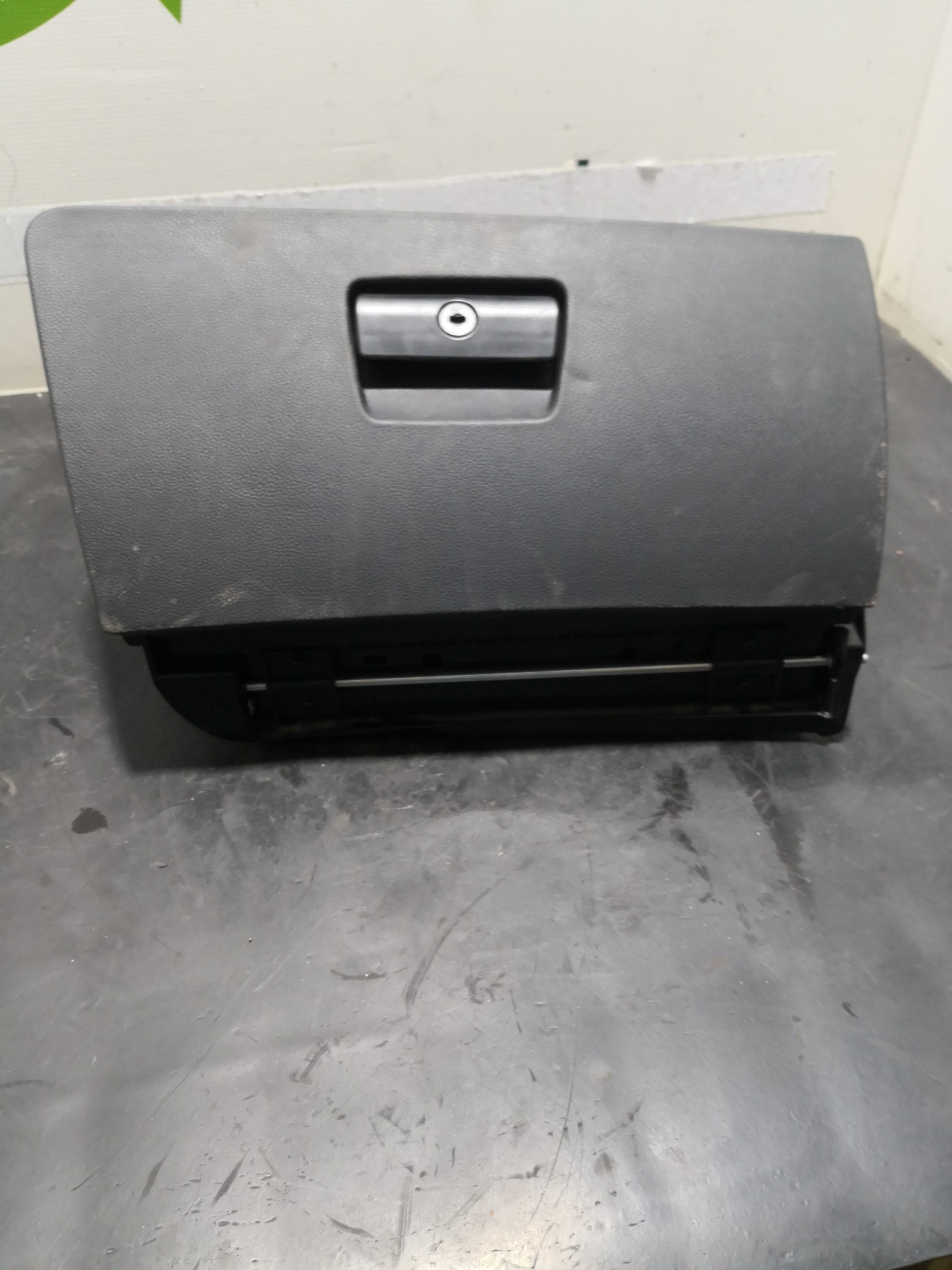 Porta Luvas BMW - ID S_89742