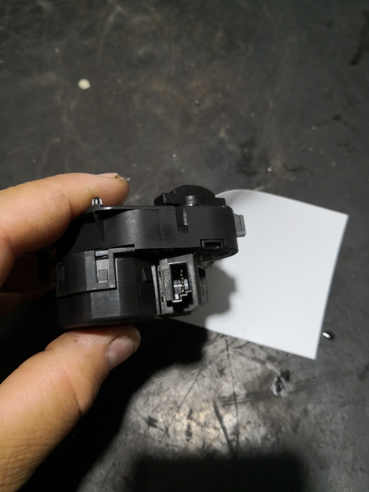 Motor de Comporta BMW 5 (E60) | 01 - 10 Imagem-1