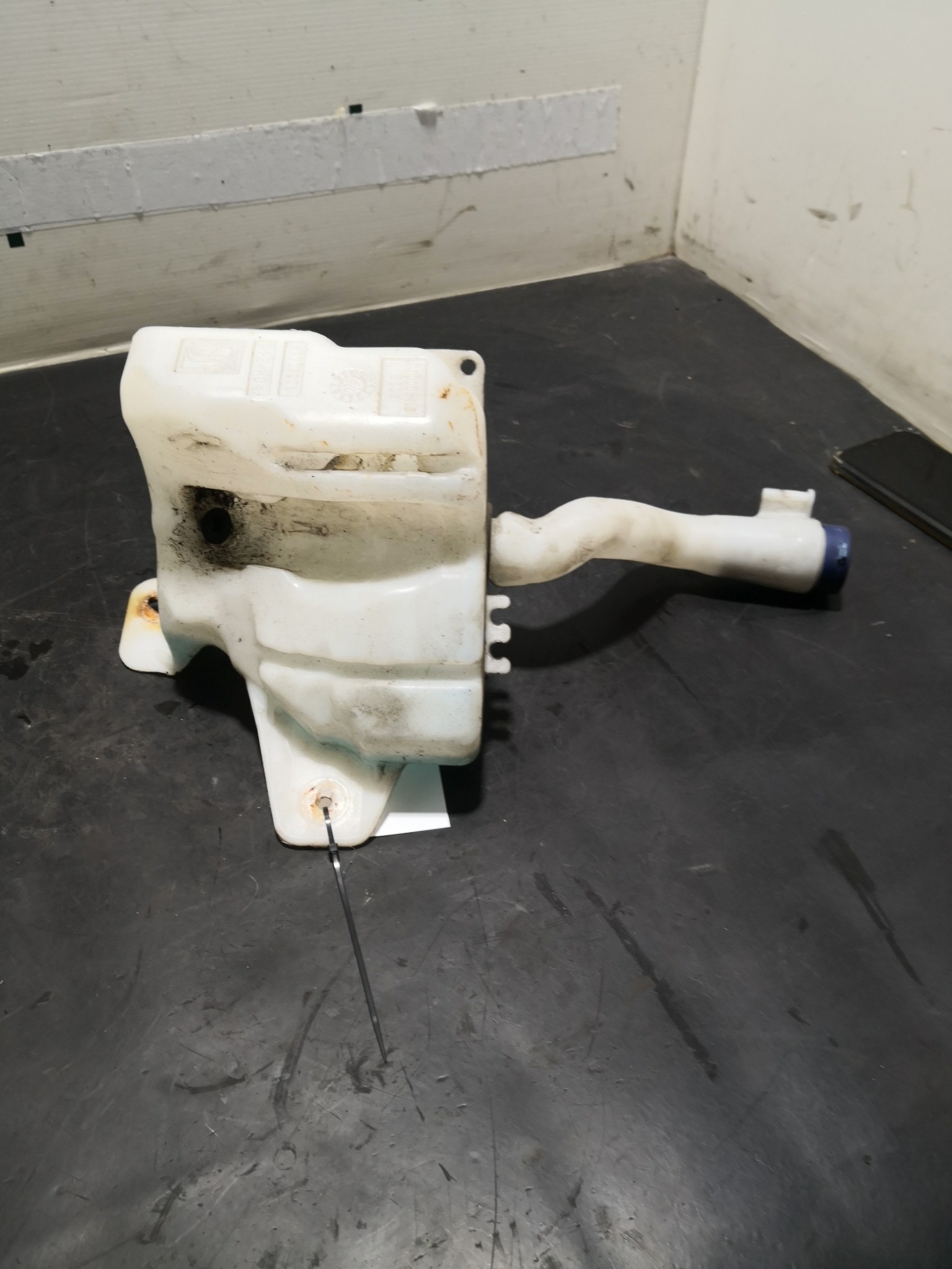 Reservatório Água Esguicho FIAT - ID S_89817