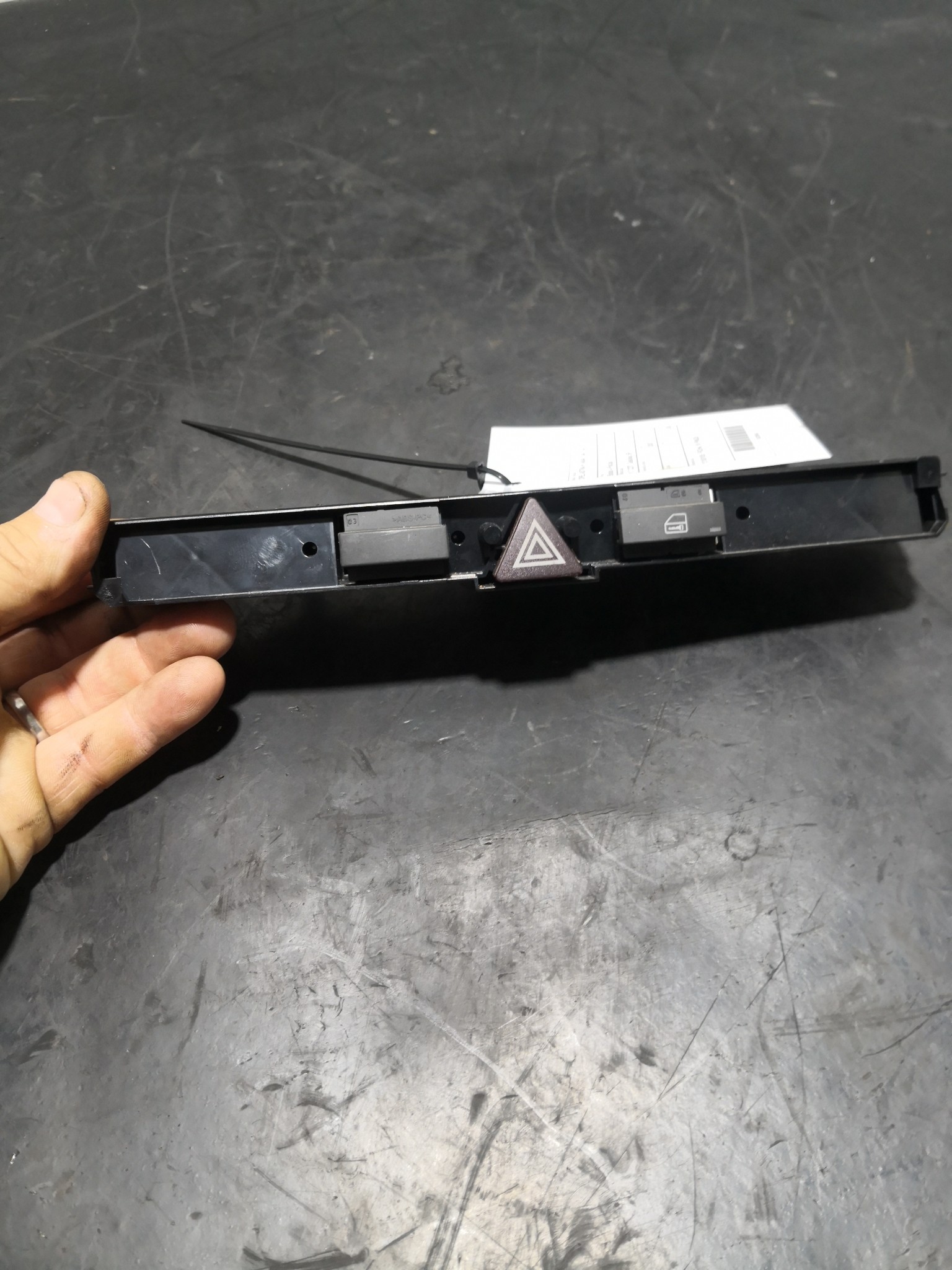 Botão 4 Piscas OPEL - ID S_89832