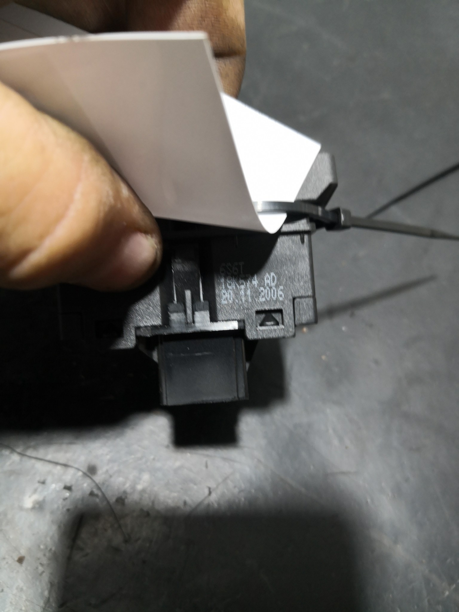 Botão Desembaciador FORD FIESTA V (JH_, JD_) | 01 - 14 Imagem-1