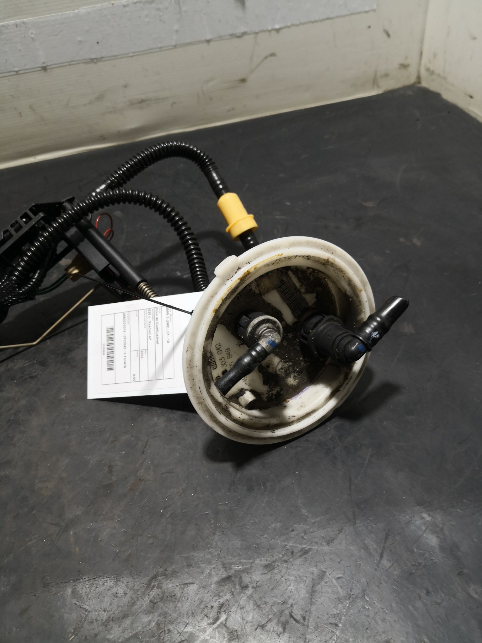 Boia do Combustível BMW - ID S_89985