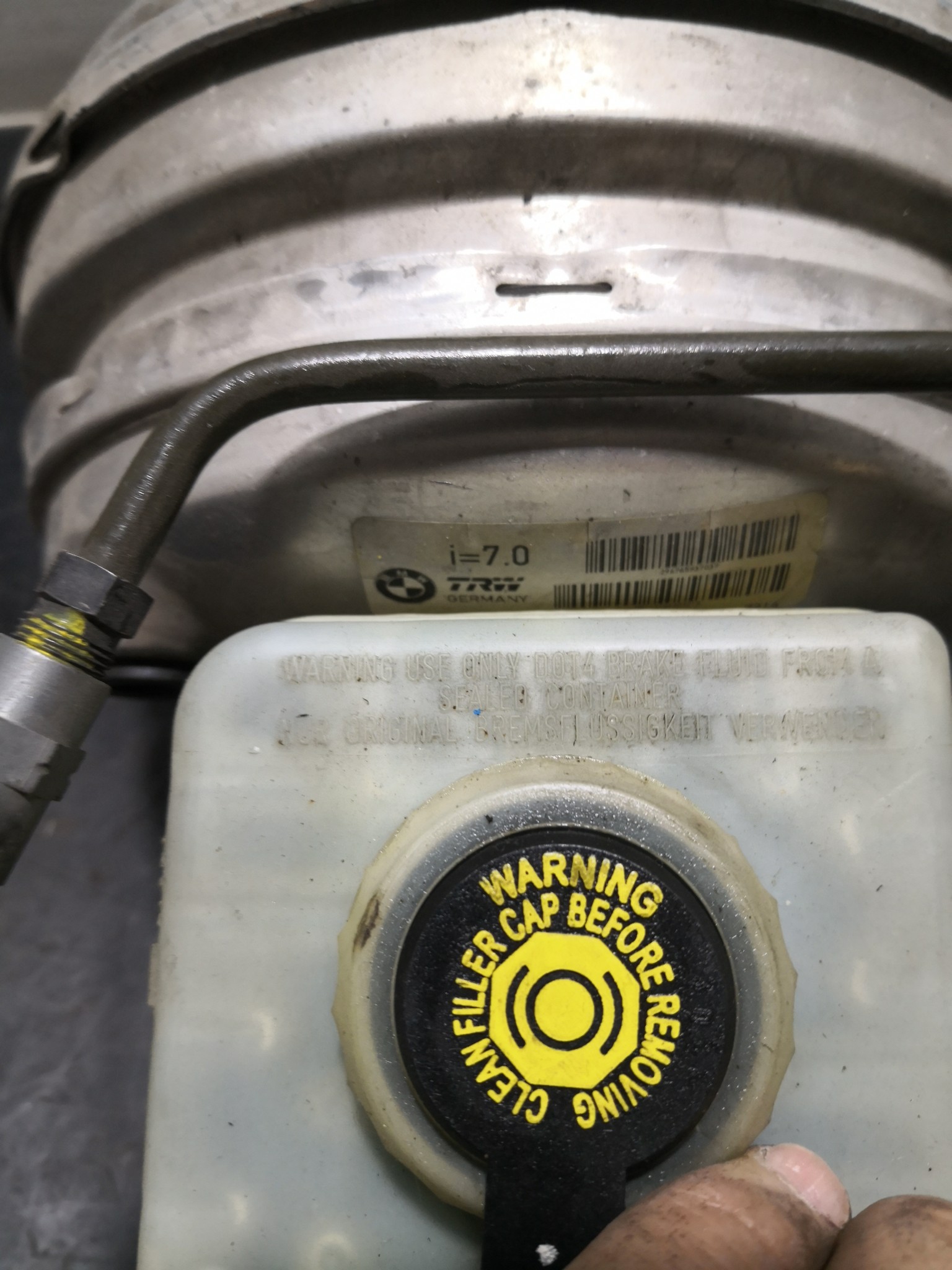 Servofreio  BMW 5 (E60) | 01 - 10 Imagem-1