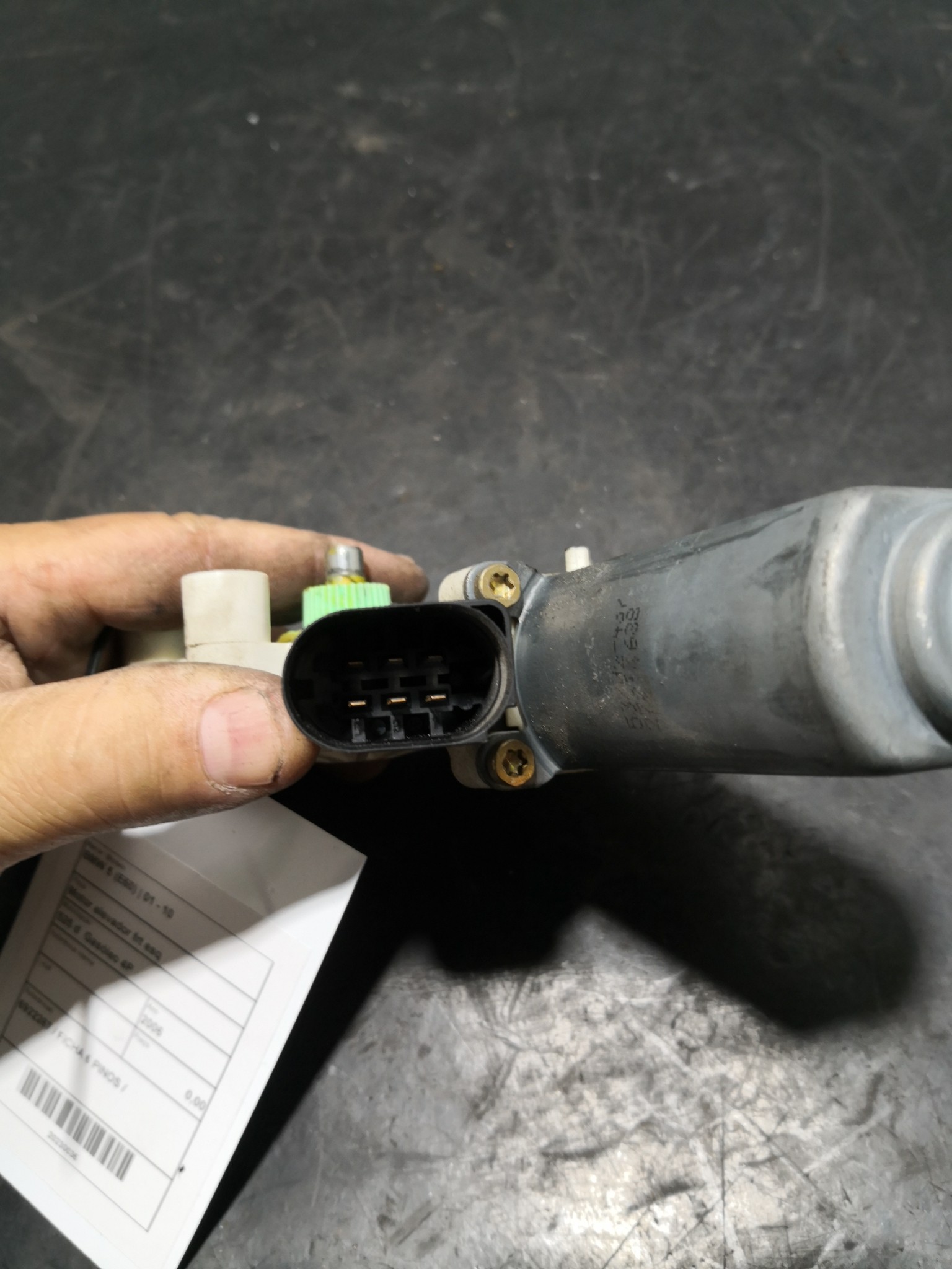 Motor elevador frt esq BMW - ID S_90034