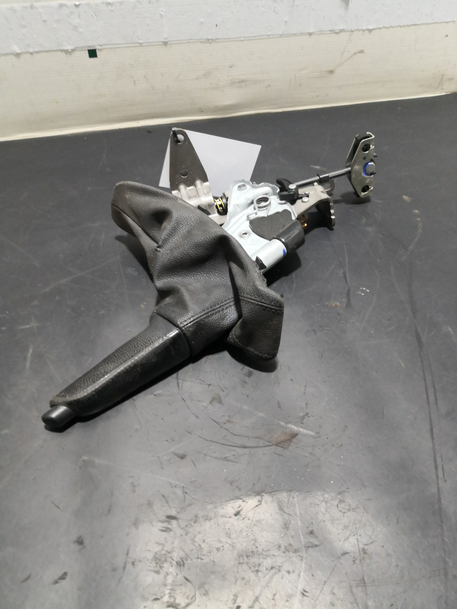 Travão de Mão BMW 3 (E90) | 04 - 12 Imagem-2