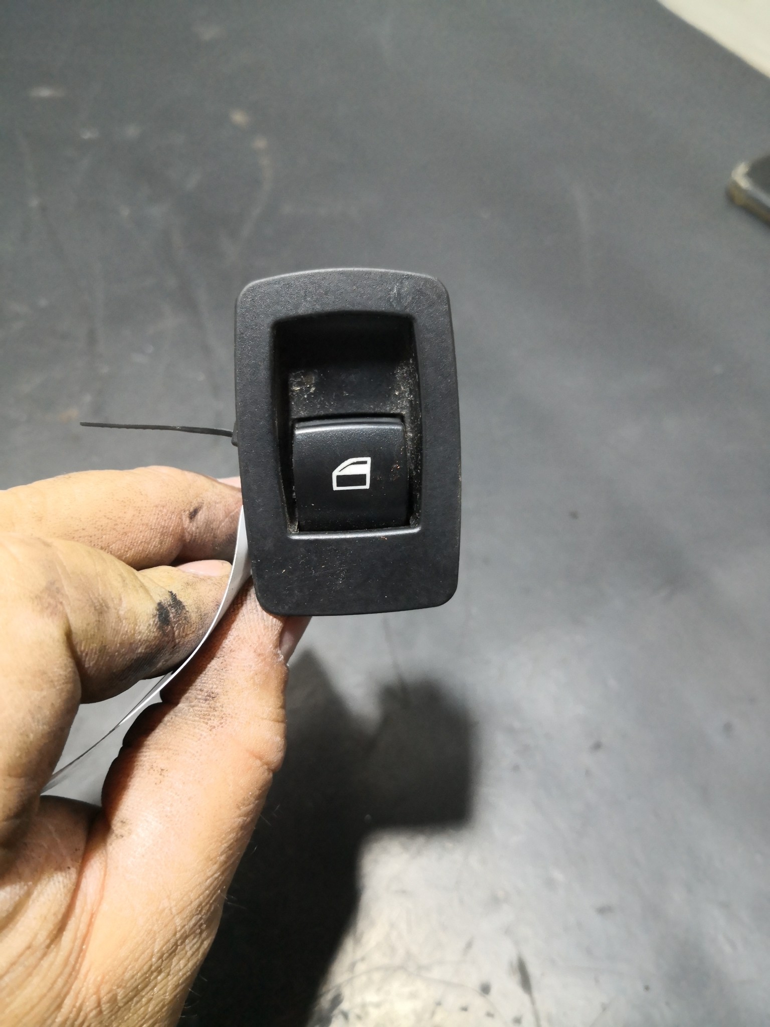 Botão Vidros BMW 3 (E90) | 04 - 12 Imagem-2