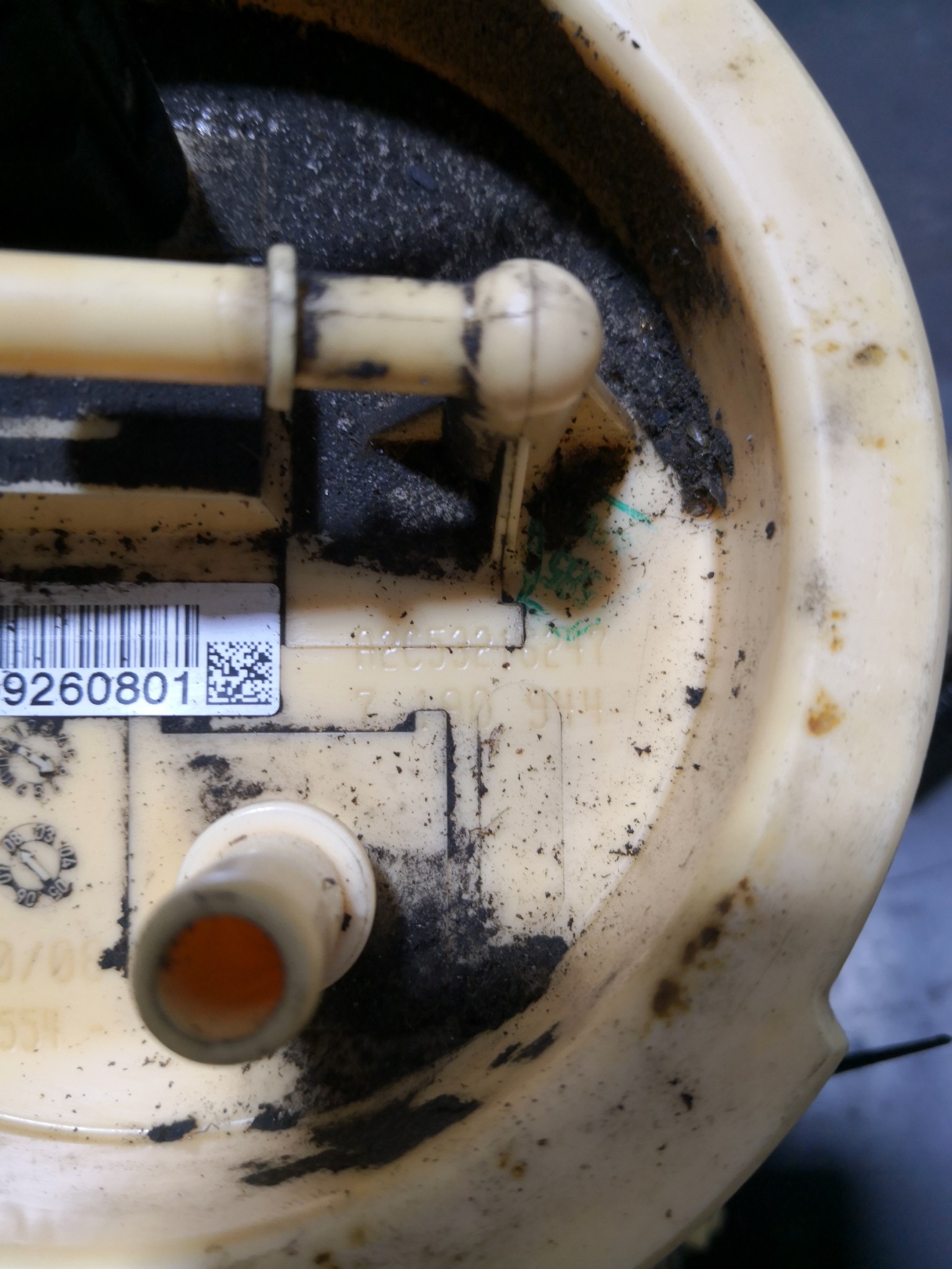 Boia do Combustível BMW 3 (E90) | 04 - 12 Imagem-2