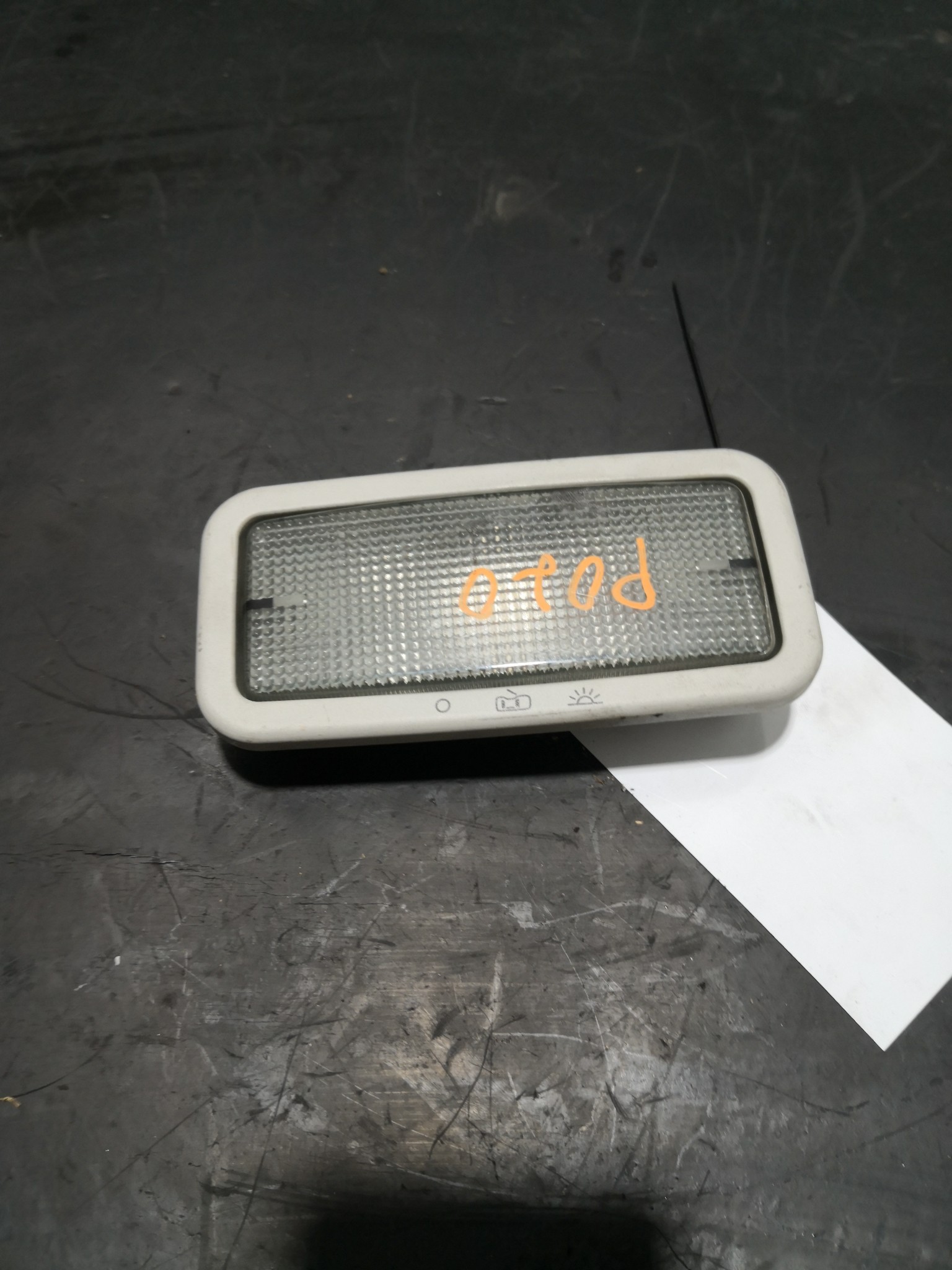 Plafonier  VOLKSWAGEN POLO (6N2) | 99 - 01 Imagem-1