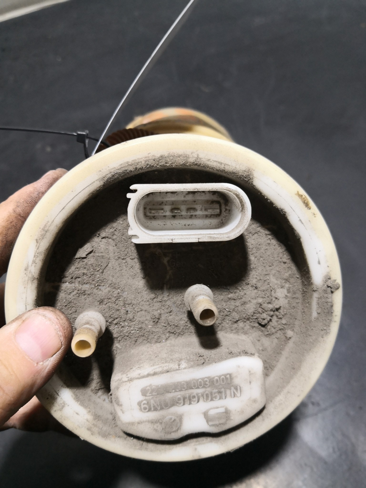 Bomba do Depósito de Combustível VOLKSWAGEN POLO (6N2) | 99 - 01 Imagem-1