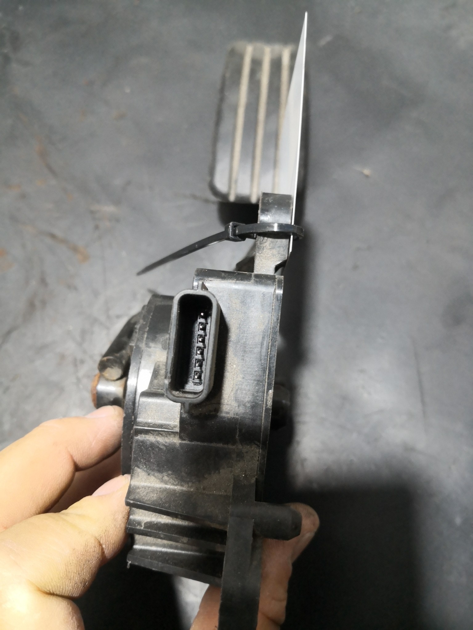 Pedal Potenciometro Acelerador RENAULT - ID S_90287