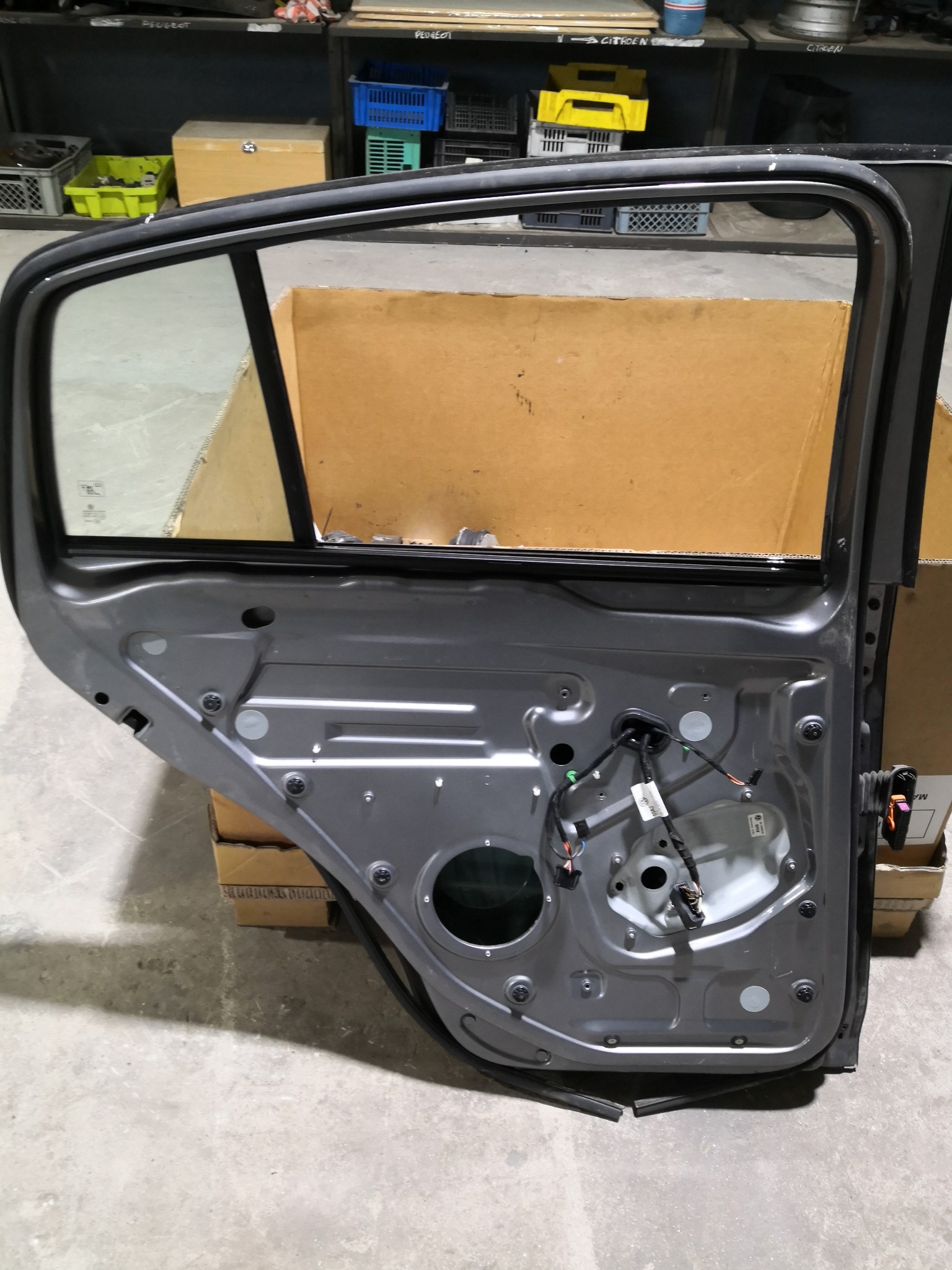 Porta Trás Esq VOLKSWAGEN GOLF PLUS (5M1, 521) | 04 - 13 Imagem-2