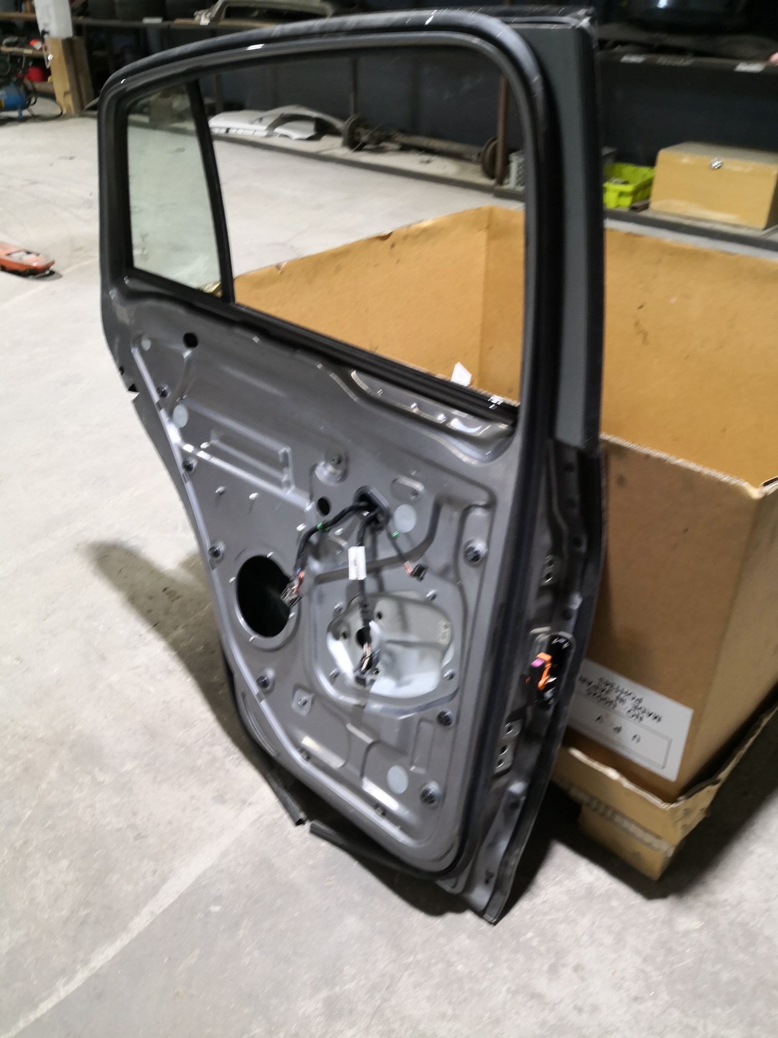 Porta Trás Esq VOLKSWAGEN GOLF PLUS (5M1, 521) | 04 - 13 Imagem-4