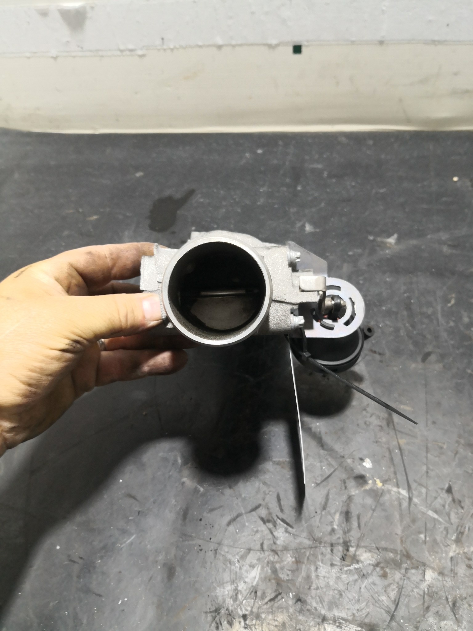 Borboleta de EGR OPEL VECTRA C (Z02) | 02 - 09 Imagem-2