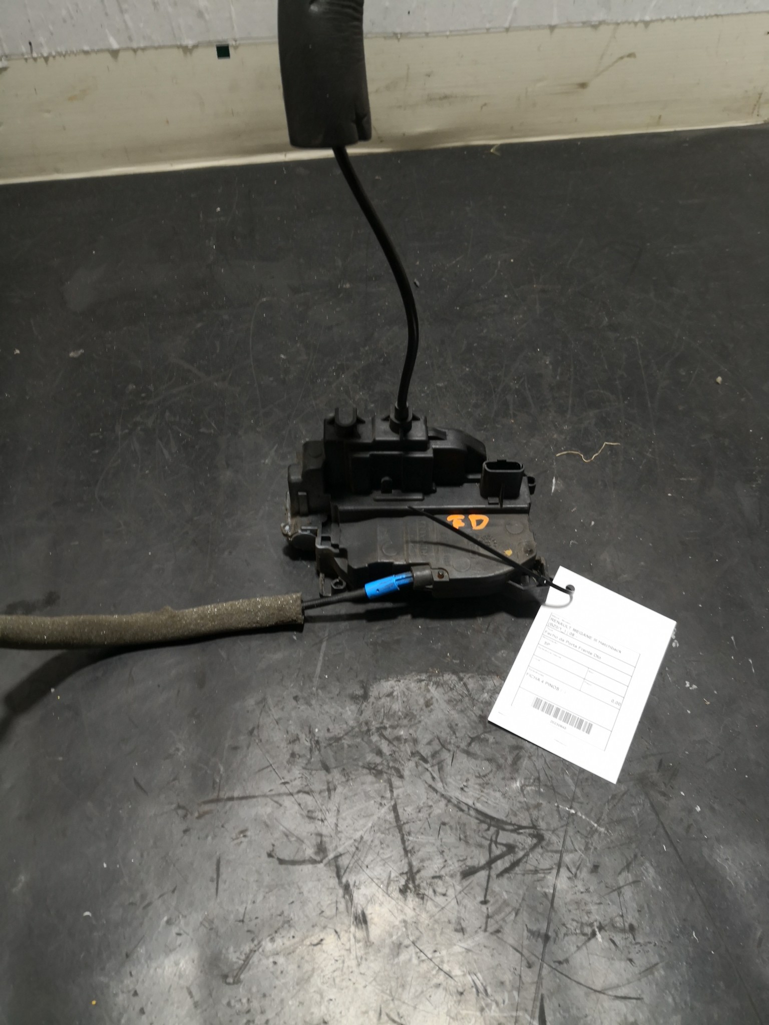 Fecho da Porta Frente Dto RENAULT MEGANE III Hatchback (BZ0/1_) | 08 -  Imagem-1