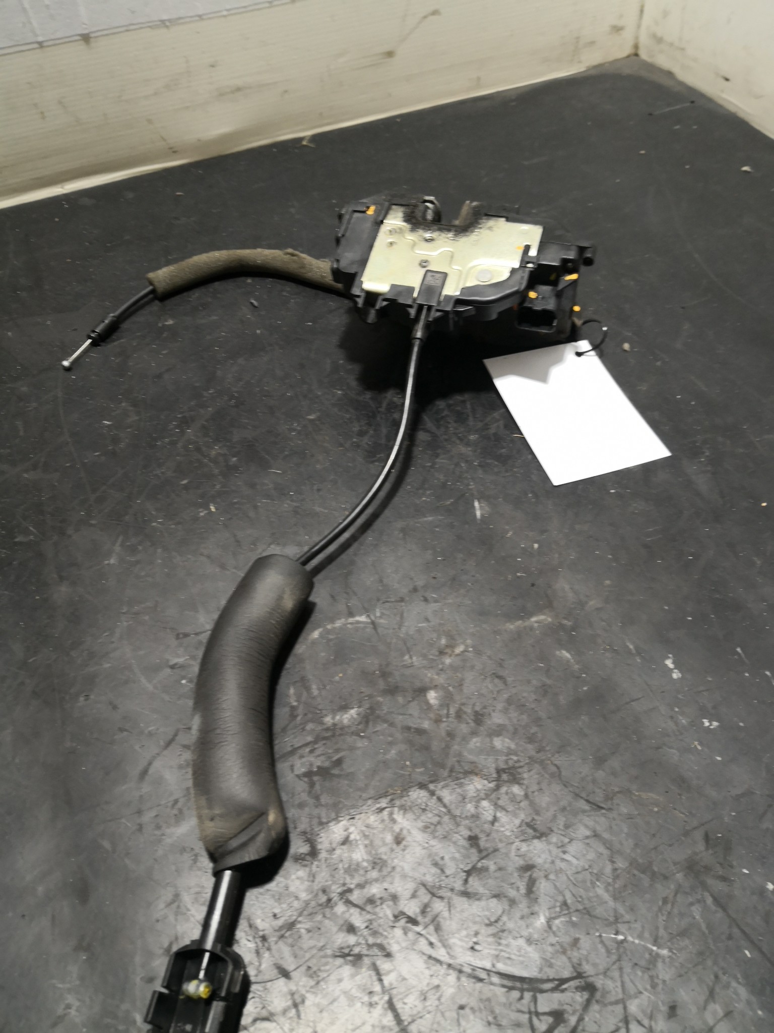 Fecho da Porta Frente Dto RENAULT MEGANE III Hatchback (BZ0/1_) | 08 -  Imagem-3