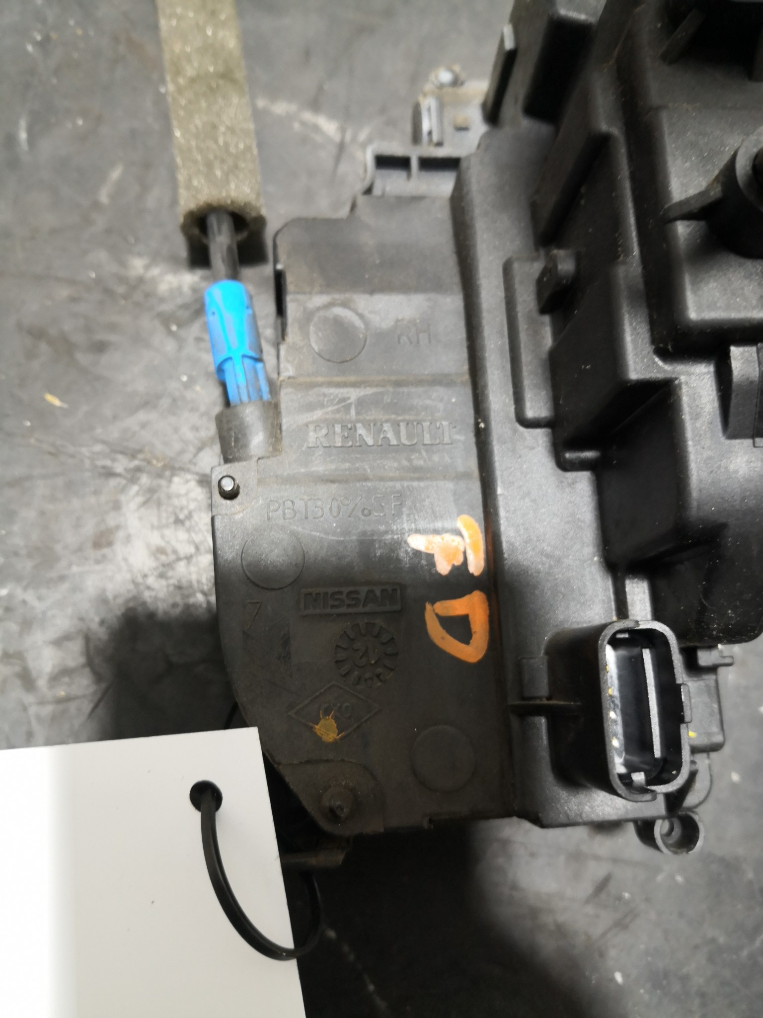 Fecho da Porta Frente Dto RENAULT MEGANE III Hatchback (BZ0/1_) | 08 -  Imagem-4