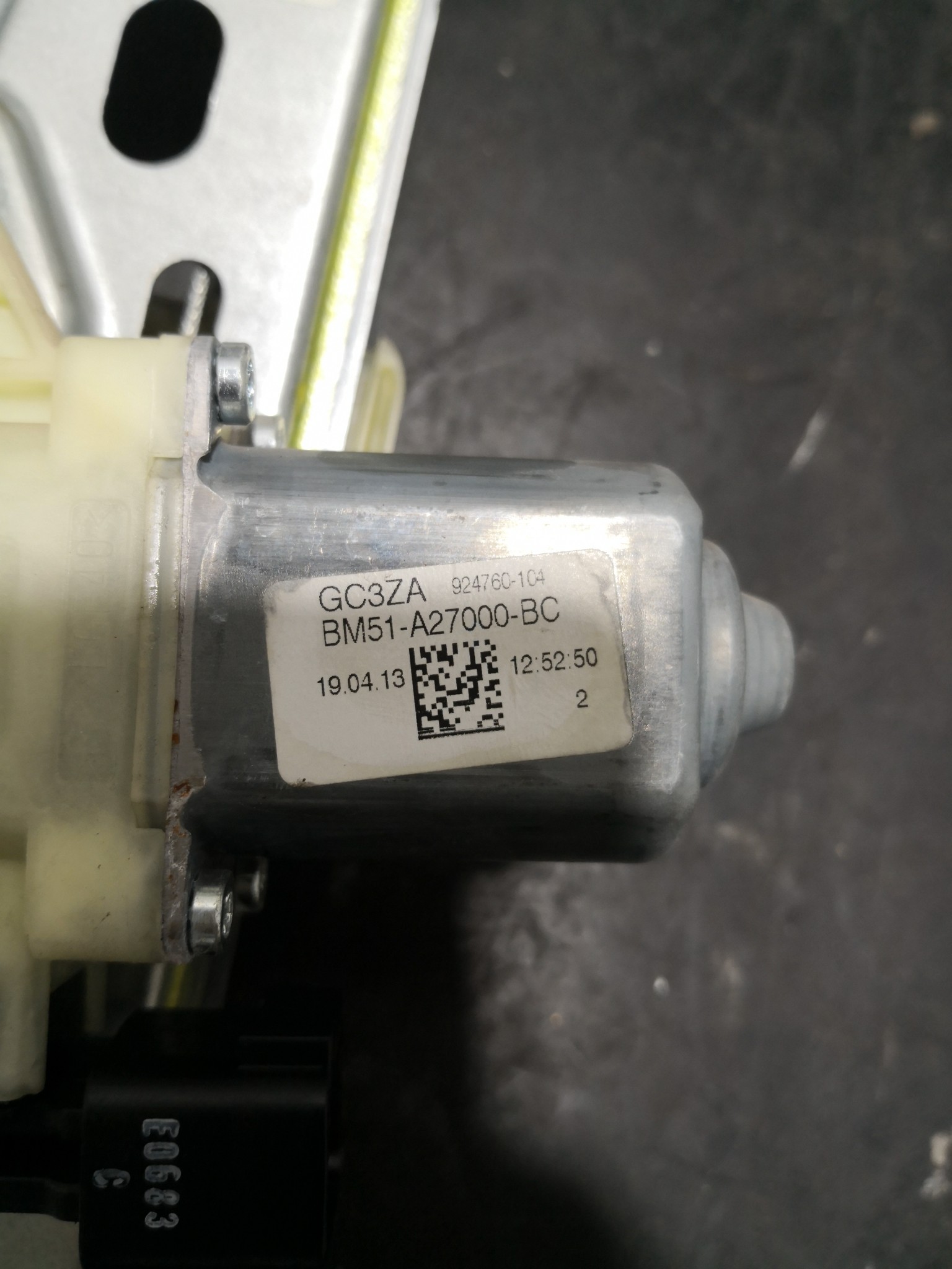 Elevador Trás Dto Electrico FORD FOCUS III | 10 -  Imagem-1